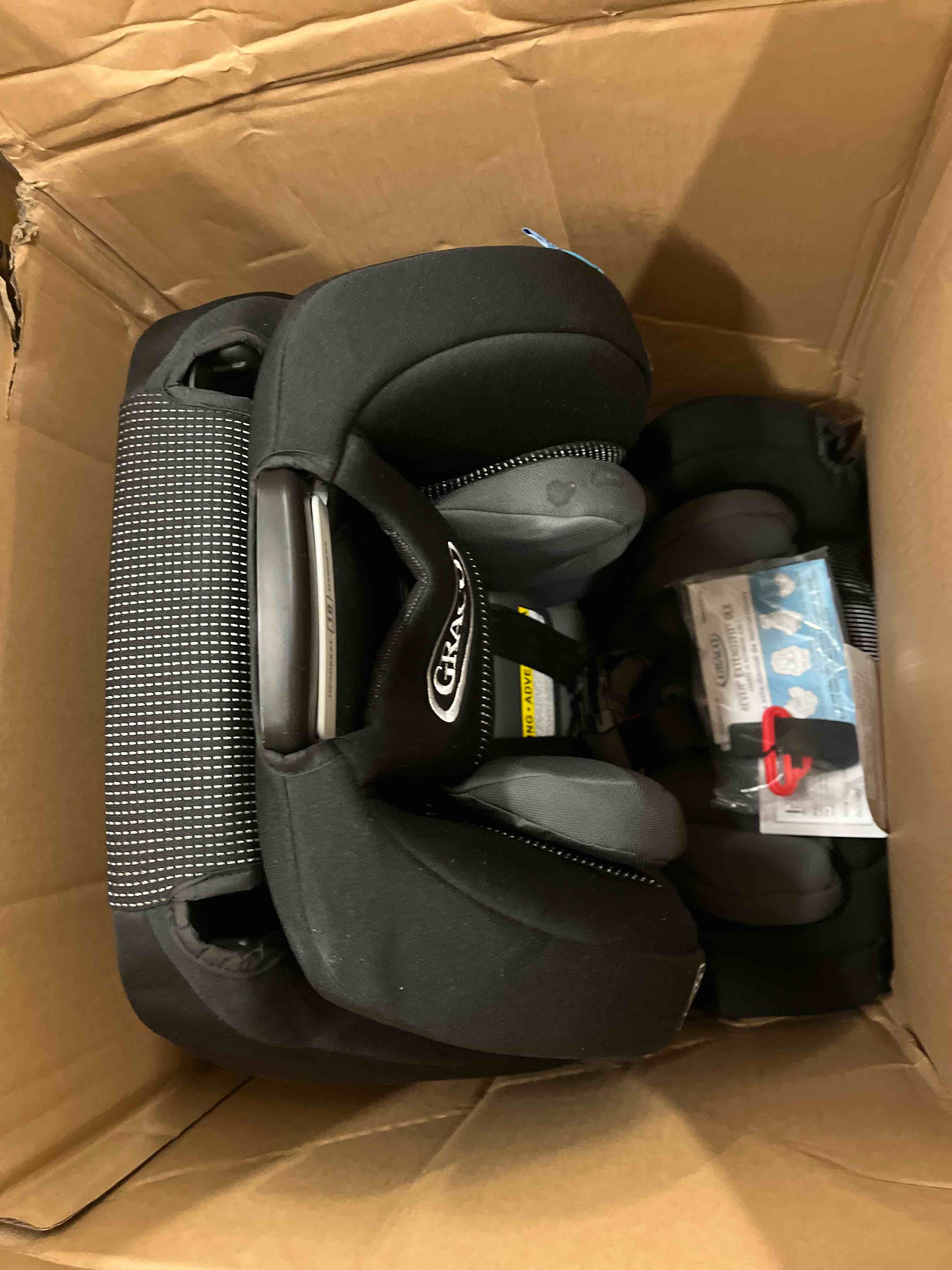 https://s3.amazonaws.com/lotting-images-prod/phillipi/BLU5643481_1738002458316.jpeg