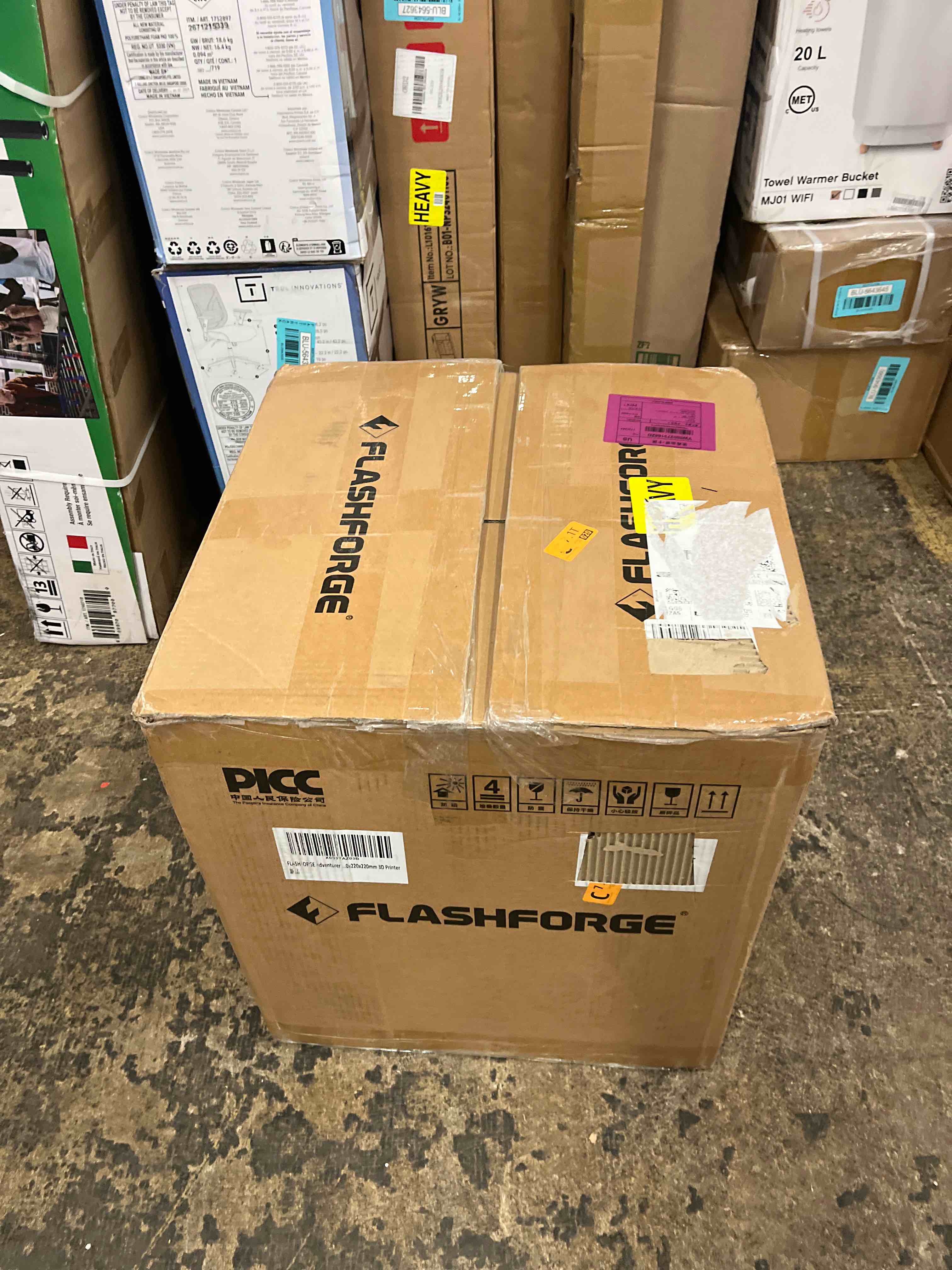 https://s3.amazonaws.com/lotting-images-prod/phillipi/BLU5643624_1738082084301.jpeg