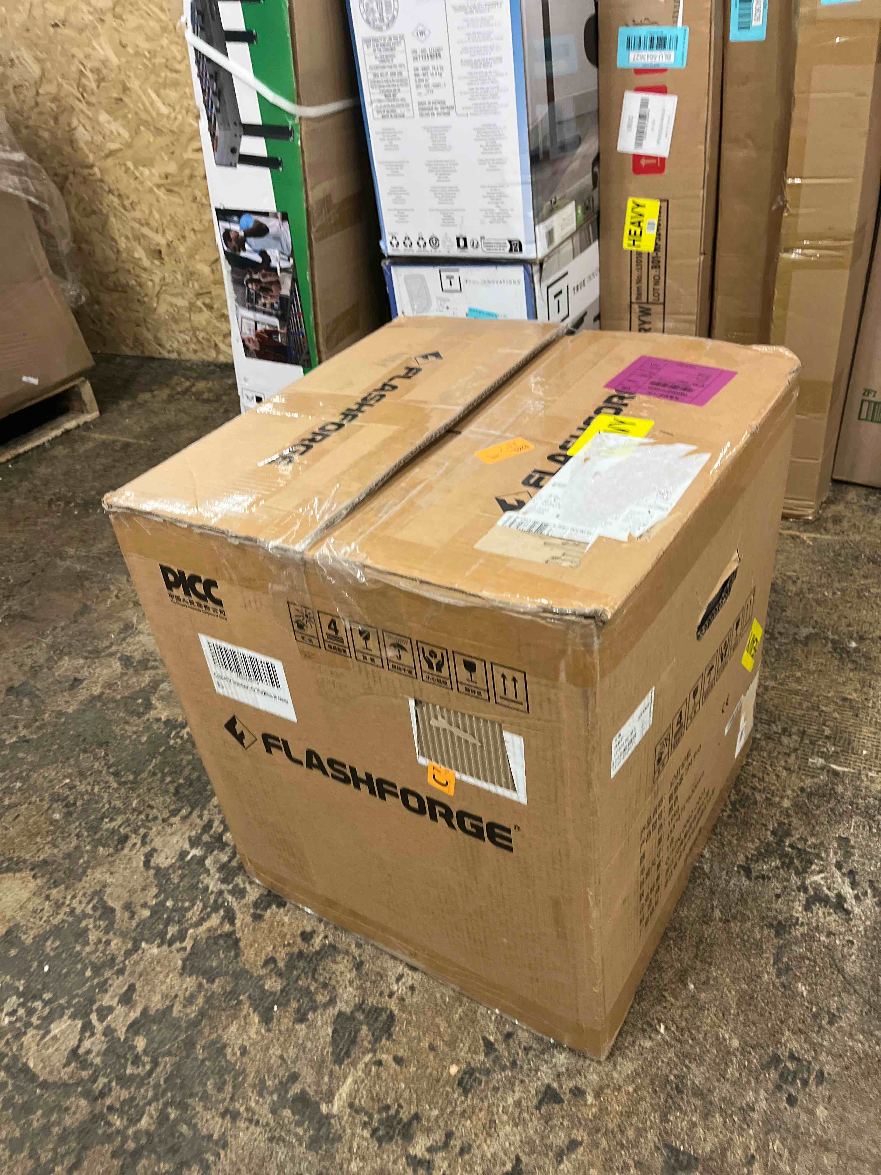 https://s3.amazonaws.com/lotting-images-prod/phillipi/BLU5643624_1738082086727.jpeg