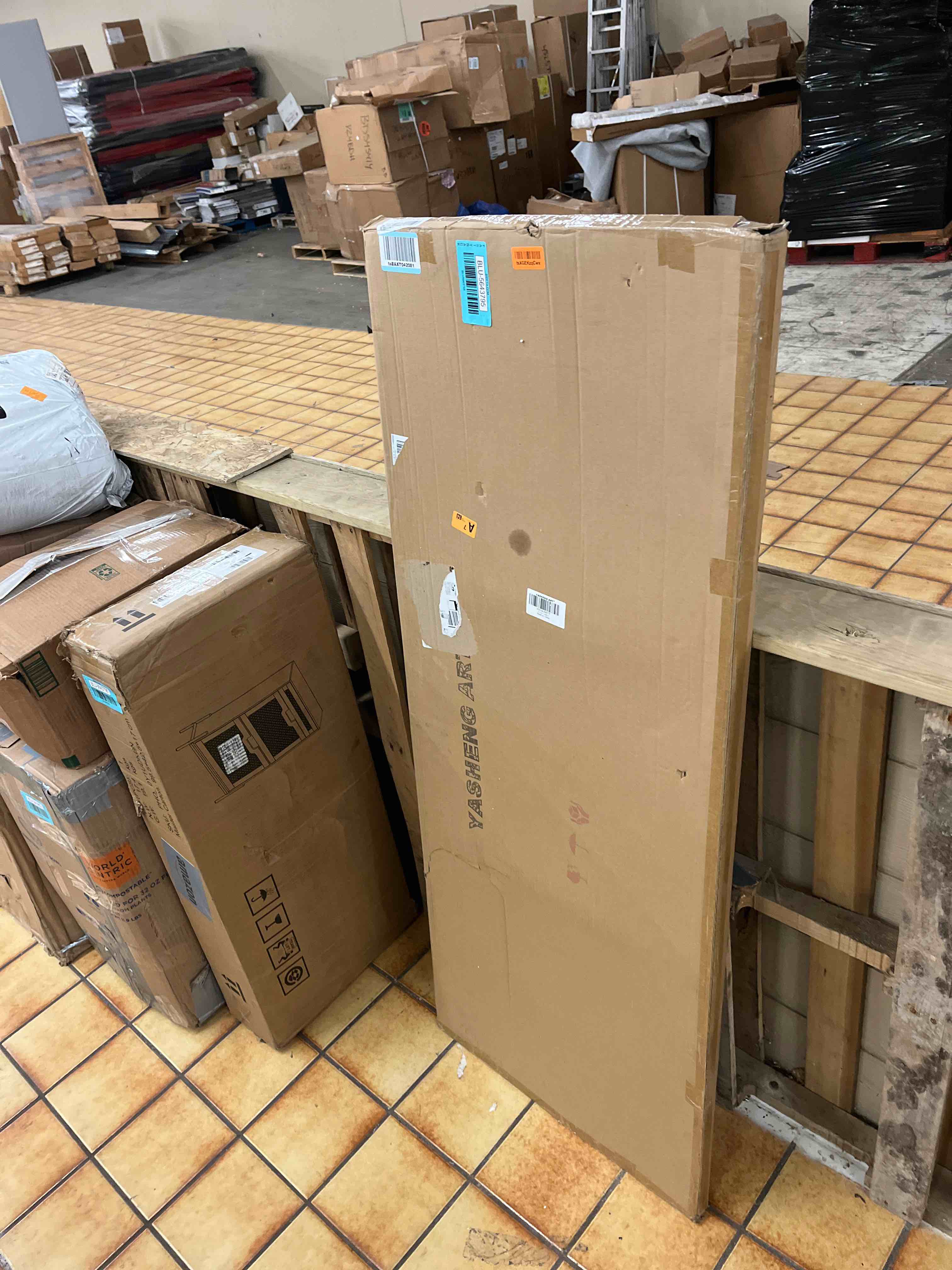 https://s3.amazonaws.com/lotting-images-prod/phillipi/BLU5643795_1738103616335.jpeg