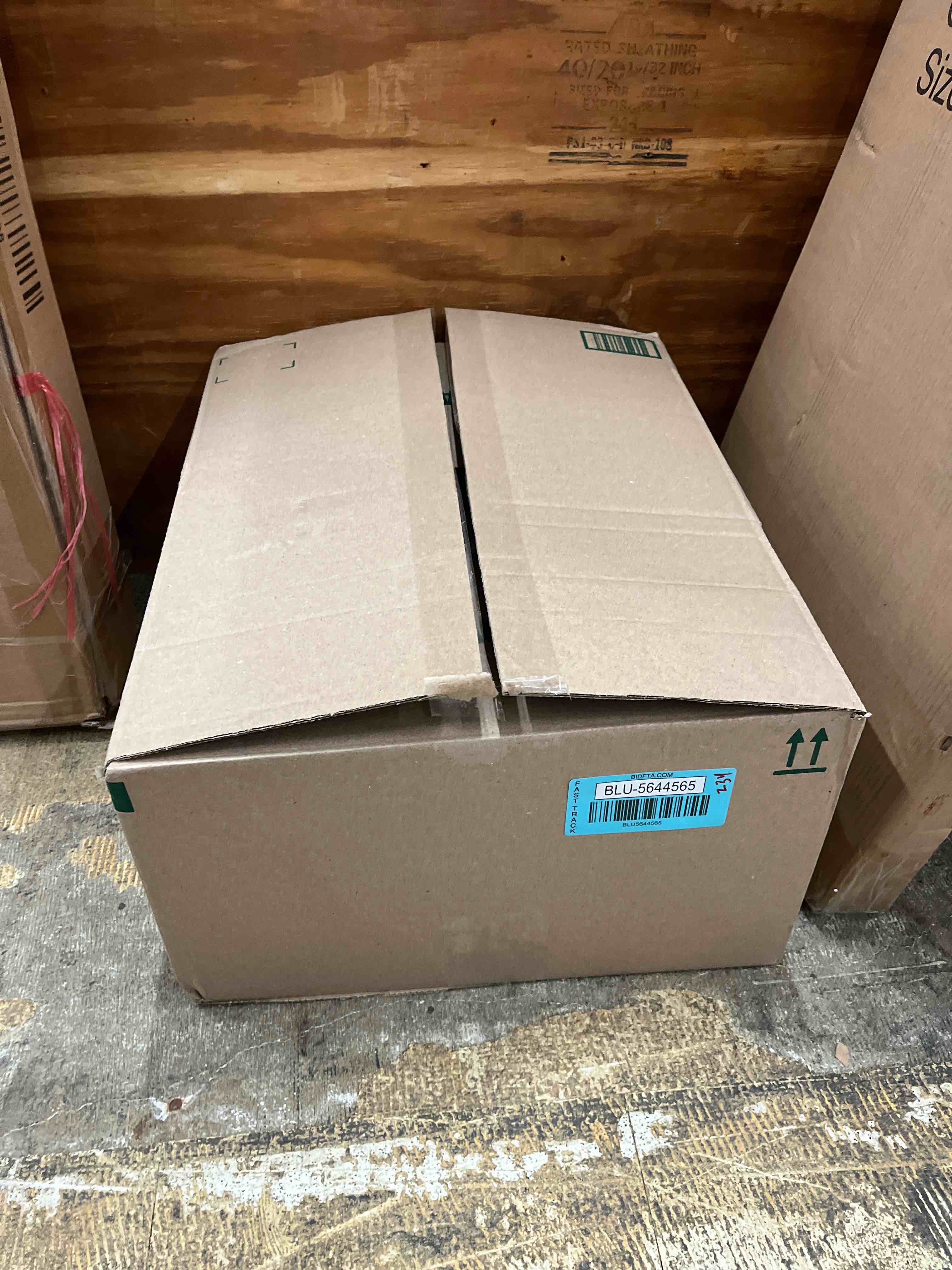 https://s3.amazonaws.com/lotting-images-prod/phillipi/BLU5644565_1738864130987.jpeg