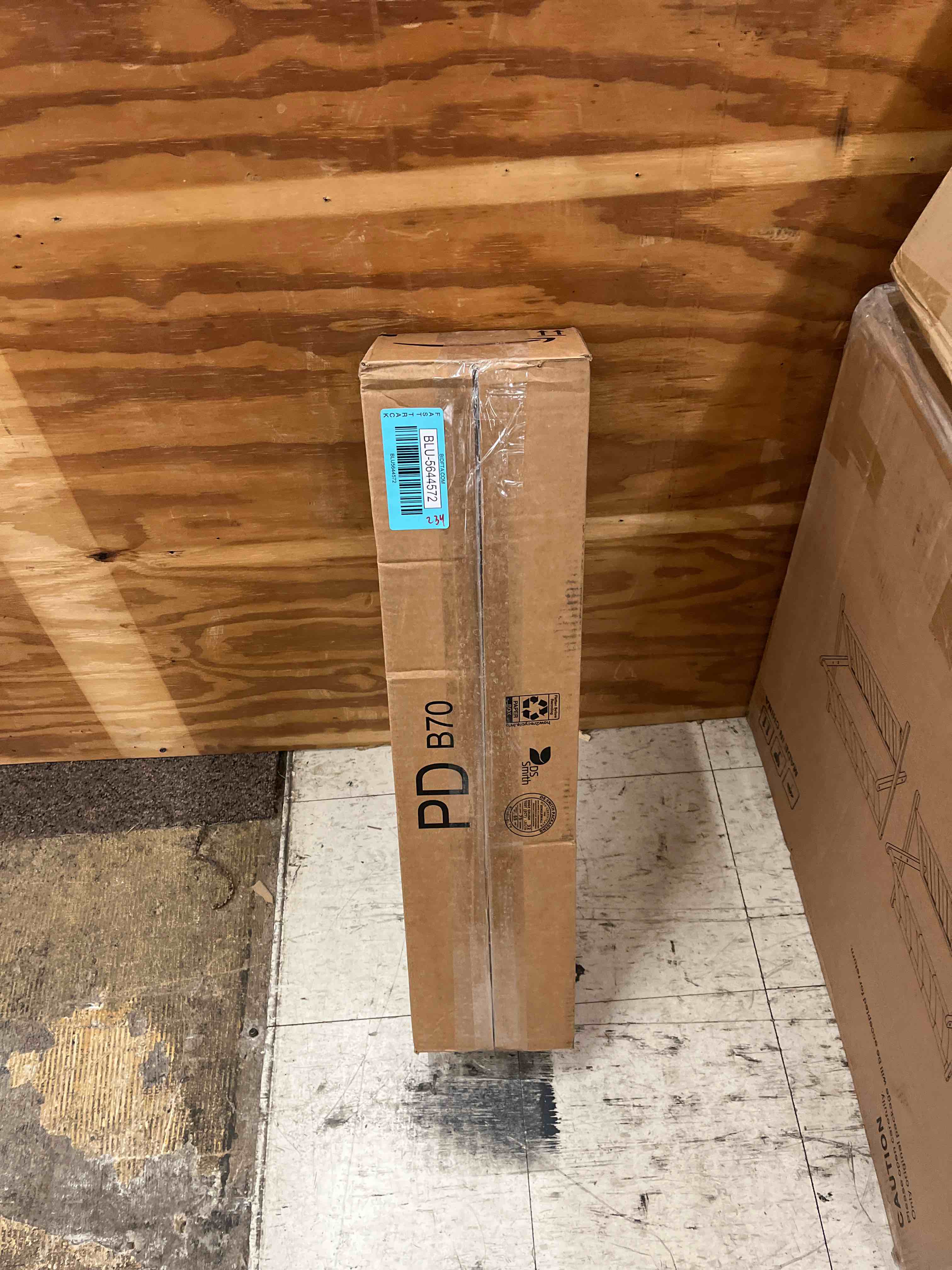 https://s3.amazonaws.com/lotting-images-prod/phillipi/BLU5644572_1738861742221.jpeg