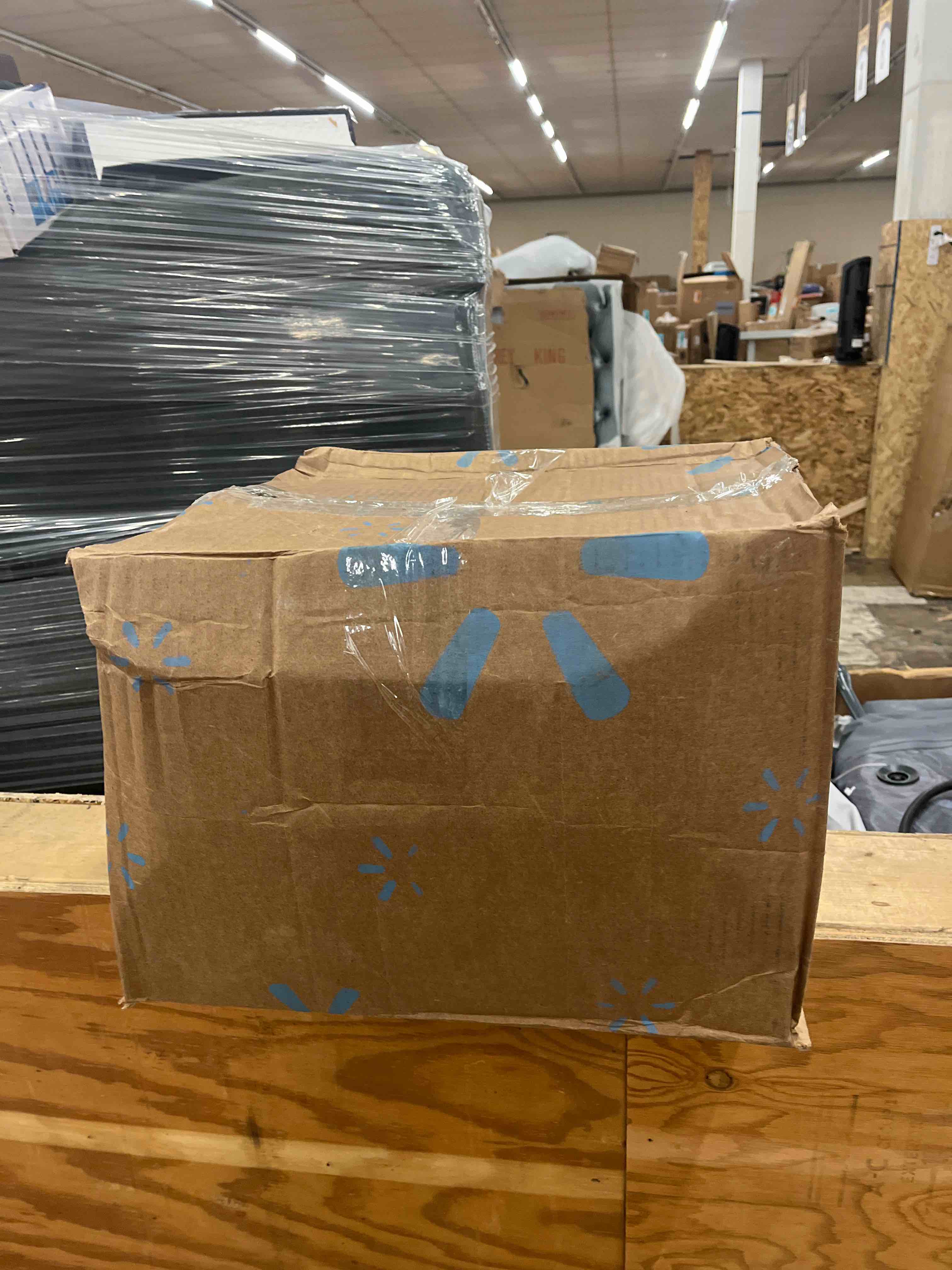 https://s3.amazonaws.com/lotting-images-prod/phillipi/BLU5644606_1738857365176.jpeg