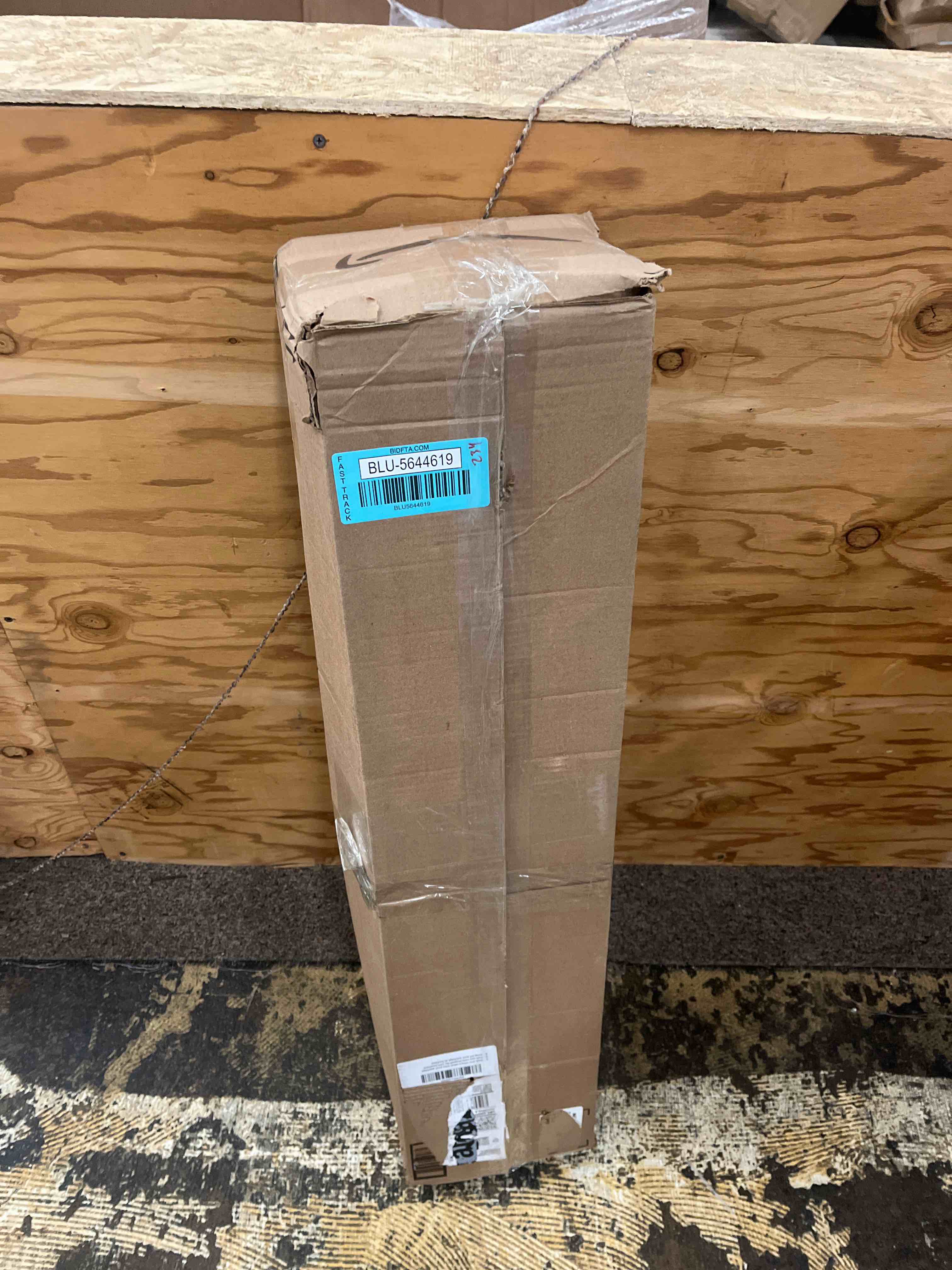 https://s3.amazonaws.com/lotting-images-prod/phillipi/BLU5644619_1738856145669.jpeg