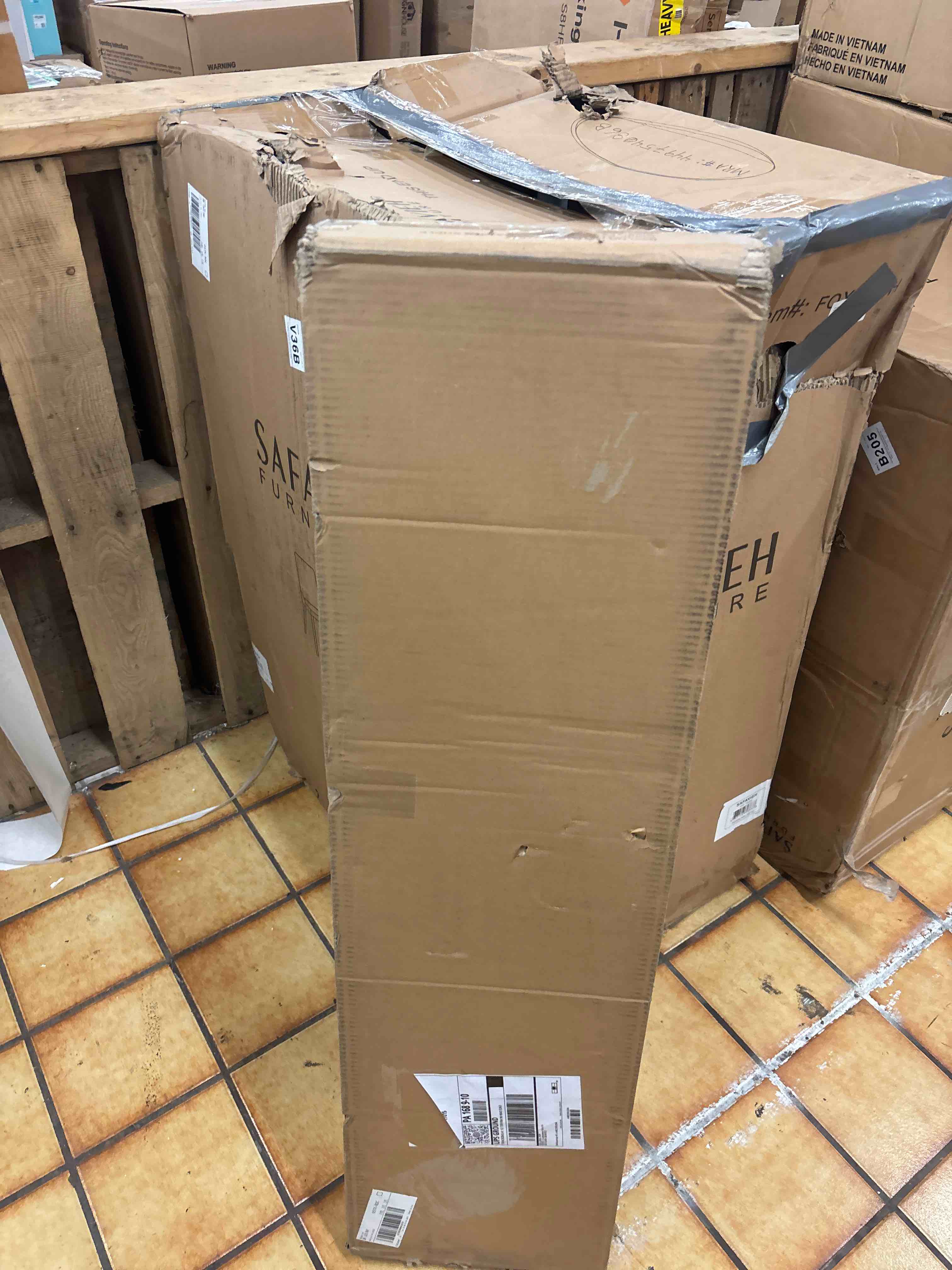 https://s3.amazonaws.com/lotting-images-prod/phillipi/BLU5645416_1740682921173.jpeg