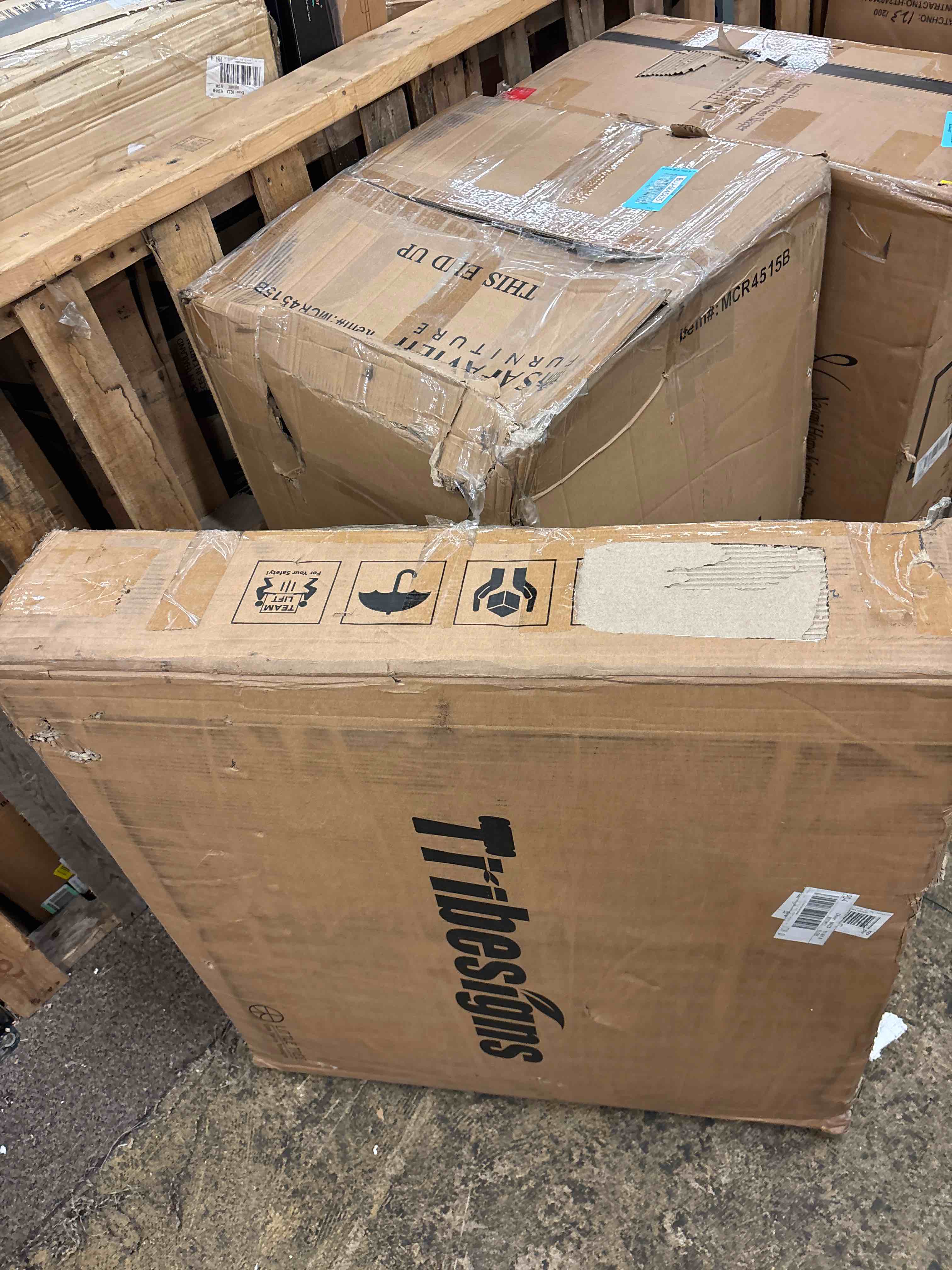 https://s3.amazonaws.com/lotting-images-prod/phillipi/BLU5645424_1740681149670.jpeg