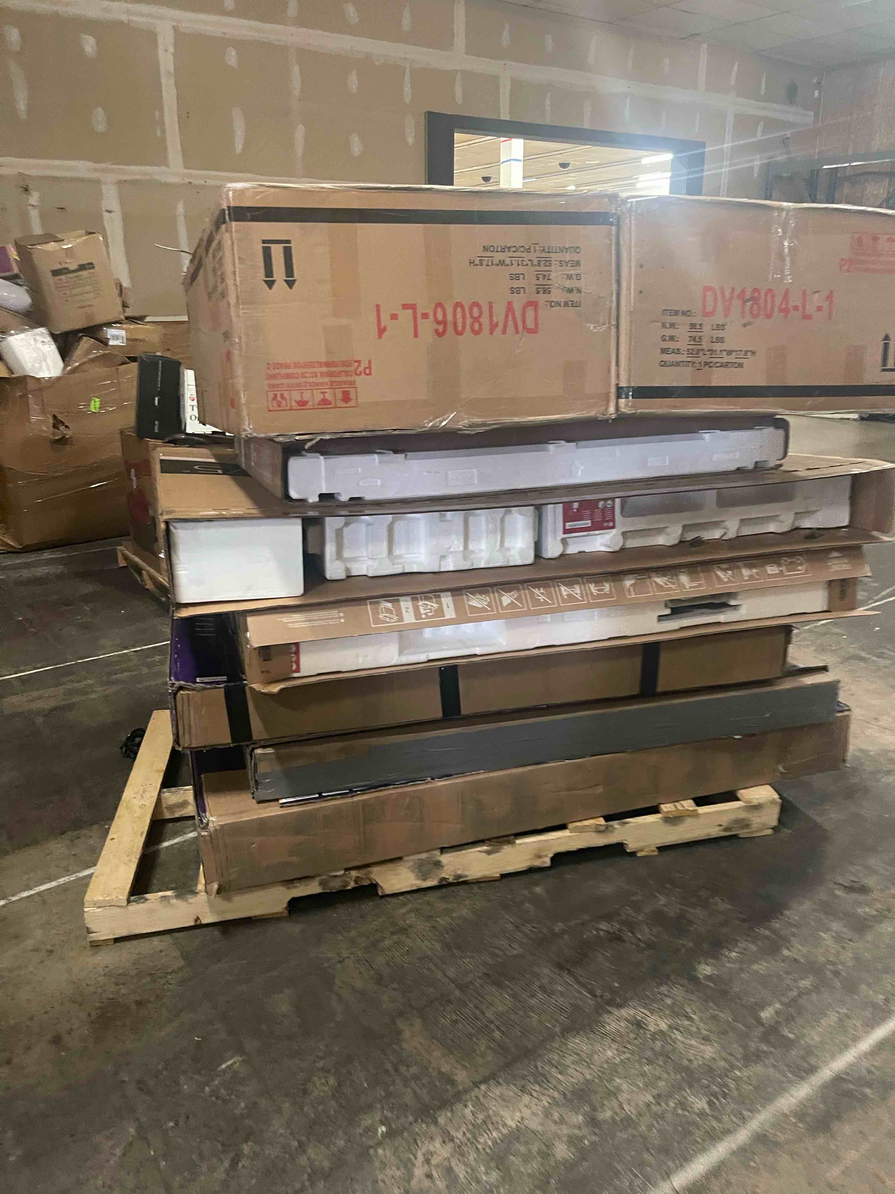 https://s3.amazonaws.com/lotting-images-prod/phillipi/BLU5646738_1754498416056.jpeg