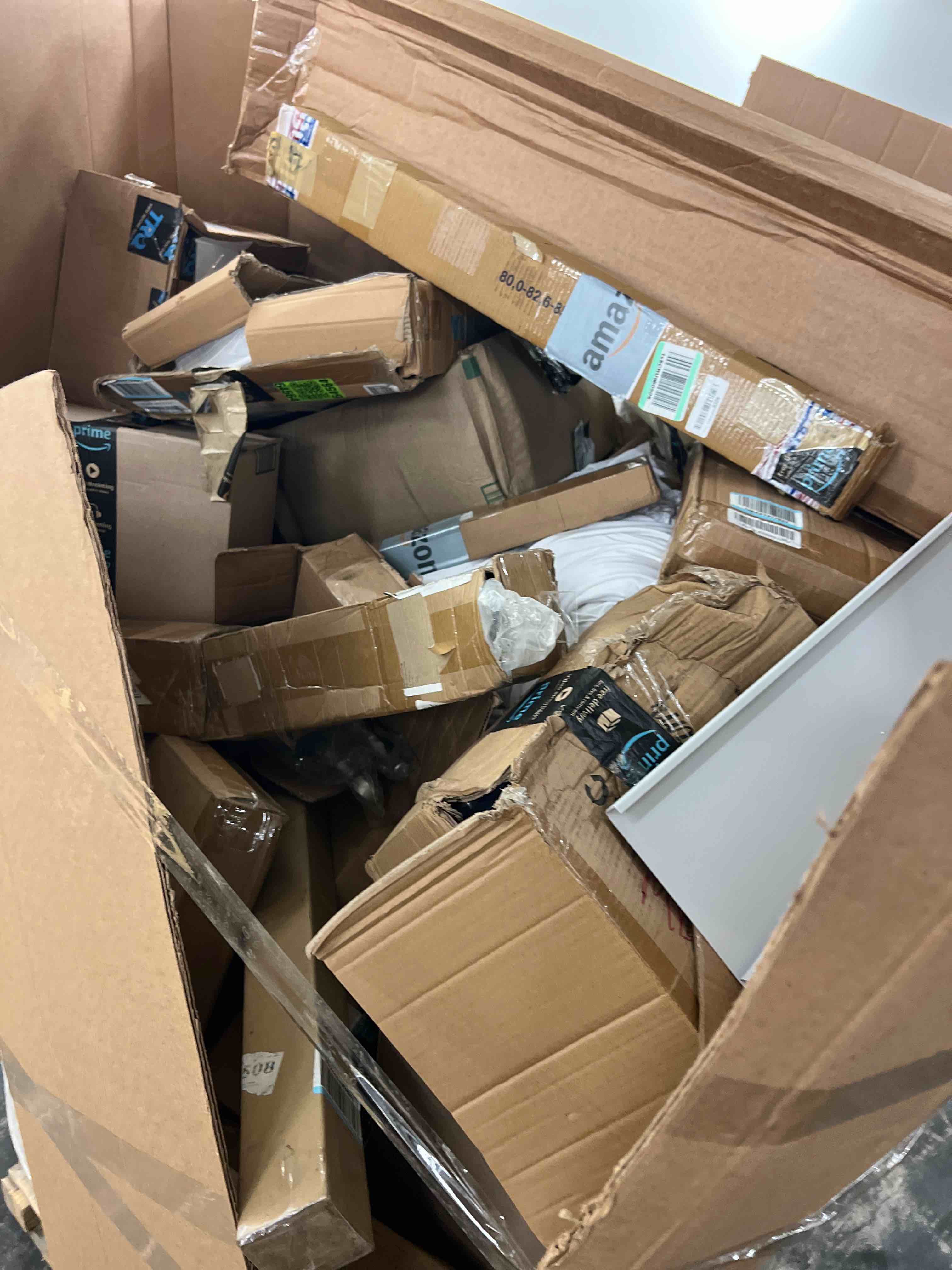 https://s3.amazonaws.com/lotting-images-prod/phillipi/BLU5646741_1754501516626.jpeg