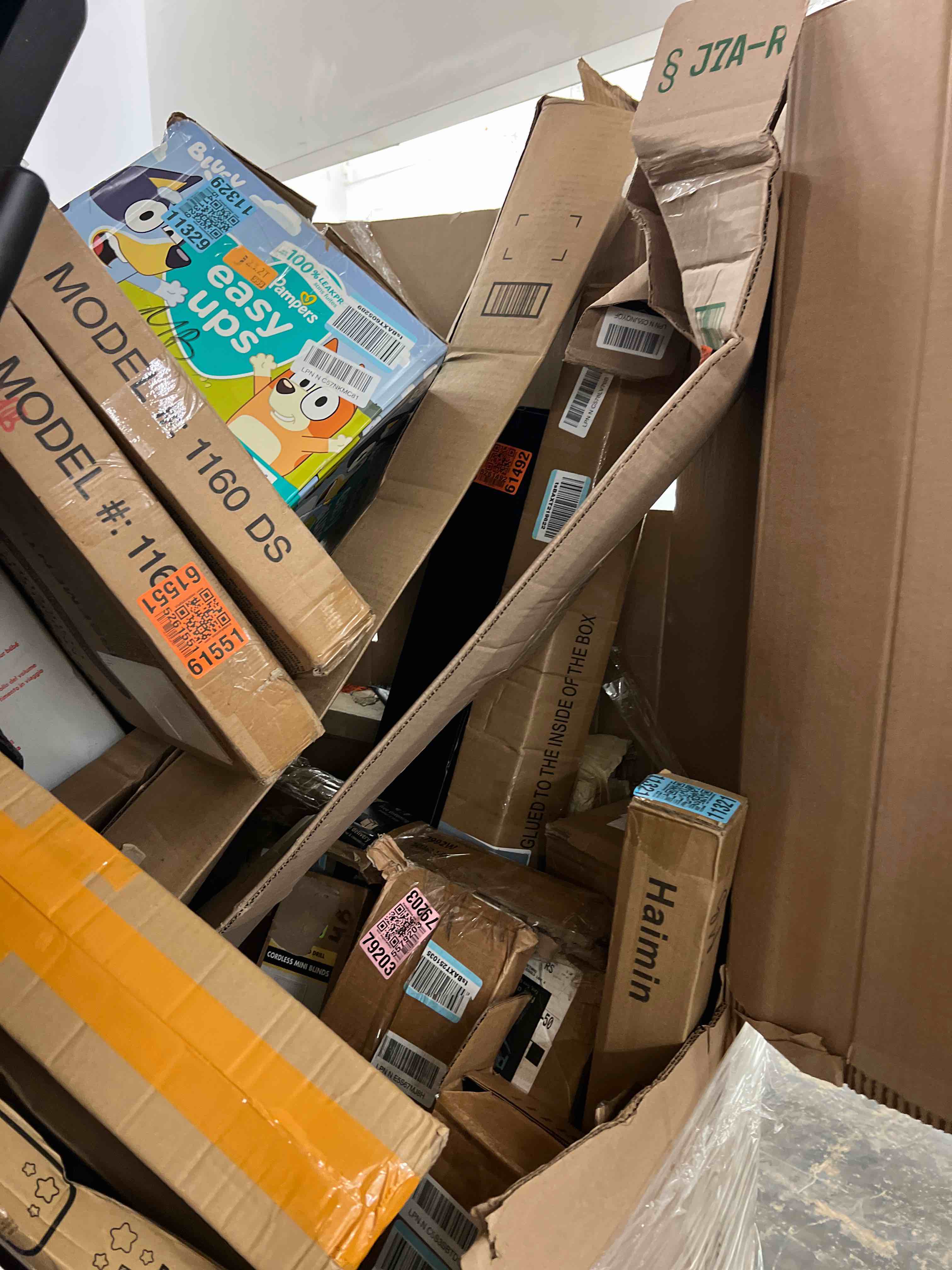 https://s3.amazonaws.com/lotting-images-prod/phillipi/BLU5646751_1757520056998.jpeg
