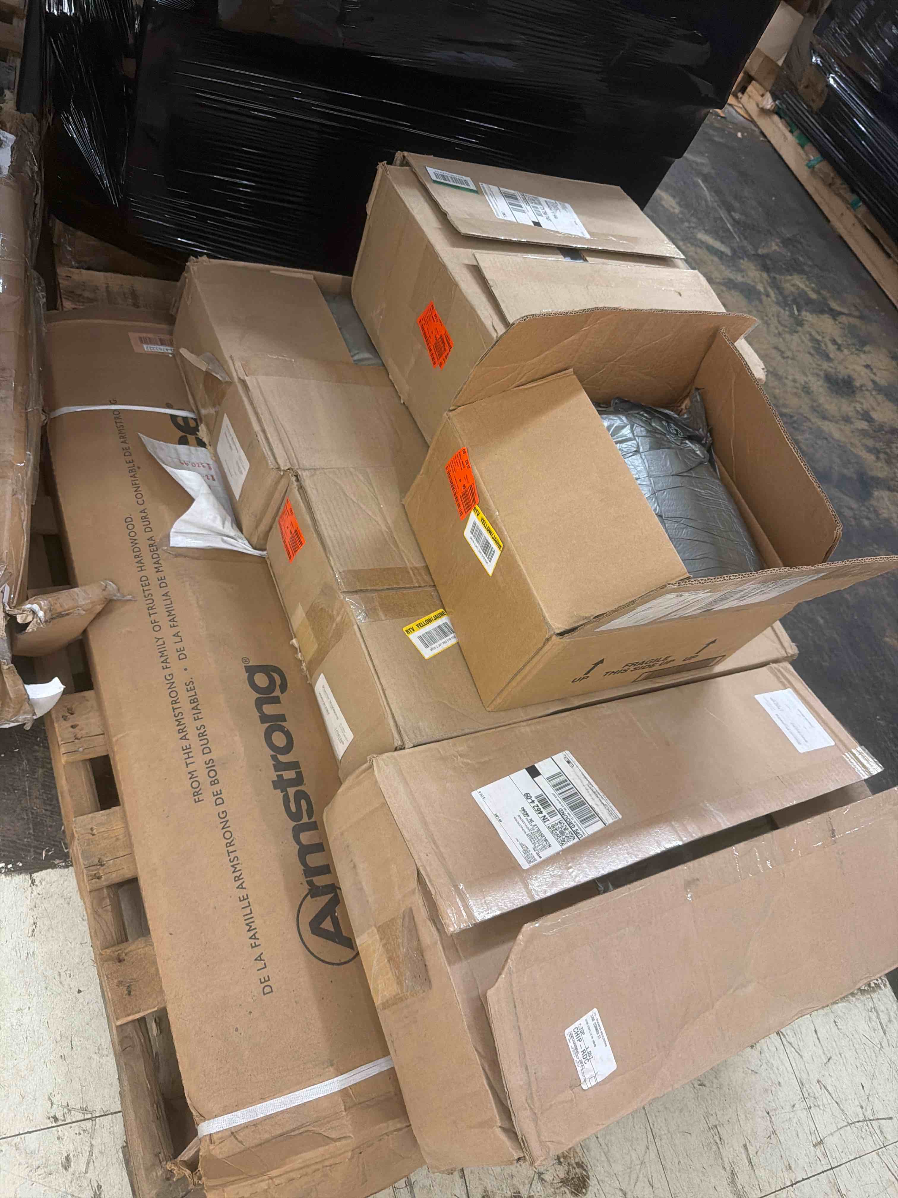 https://s3.amazonaws.com/lotting-images-prod/phillipi/BLU5646792_1759946250825.jpeg