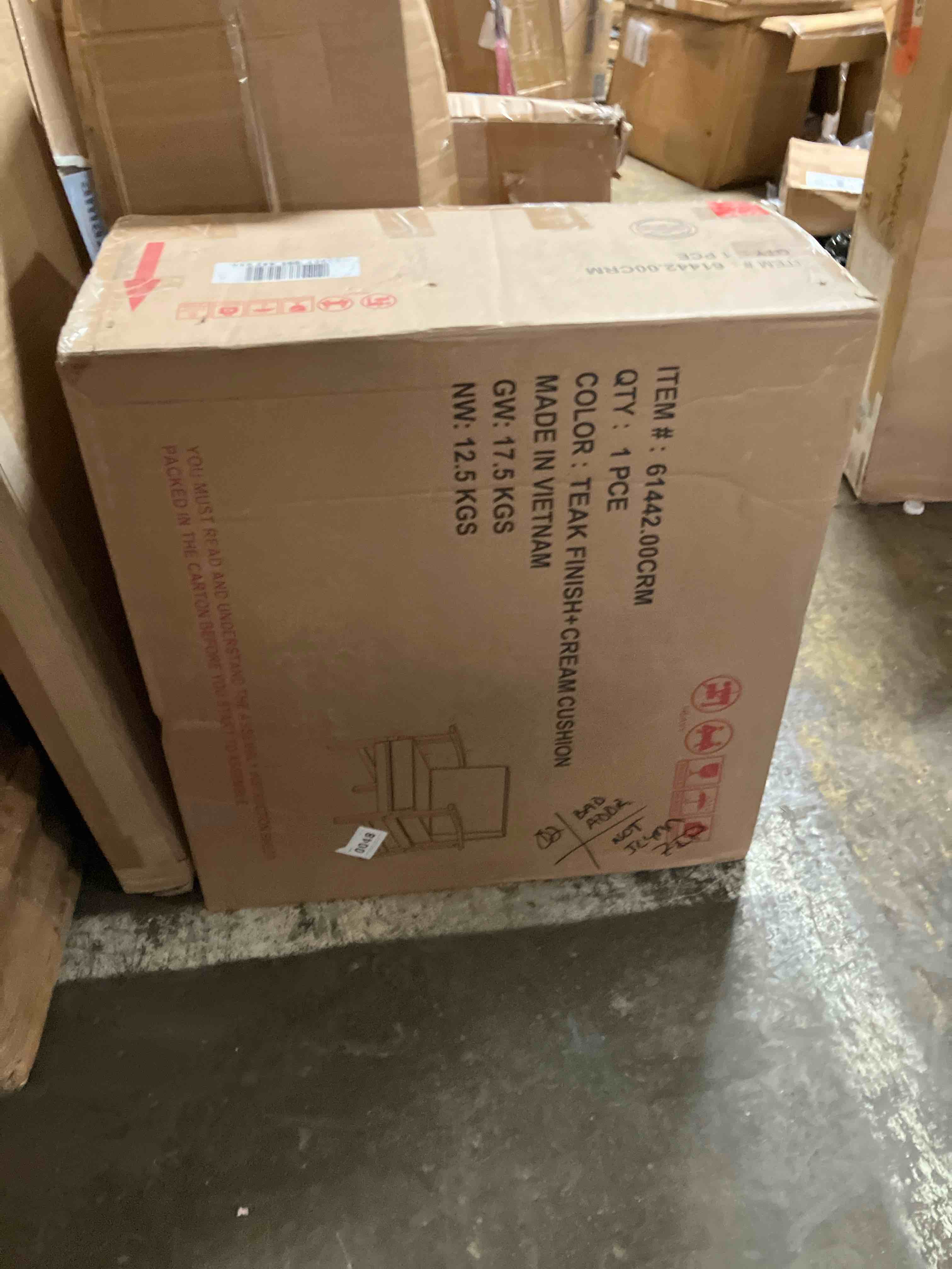 https://s3.amazonaws.com/lotting-images-prod/phillipi/BLU5949332_1719586031827.jpeg
