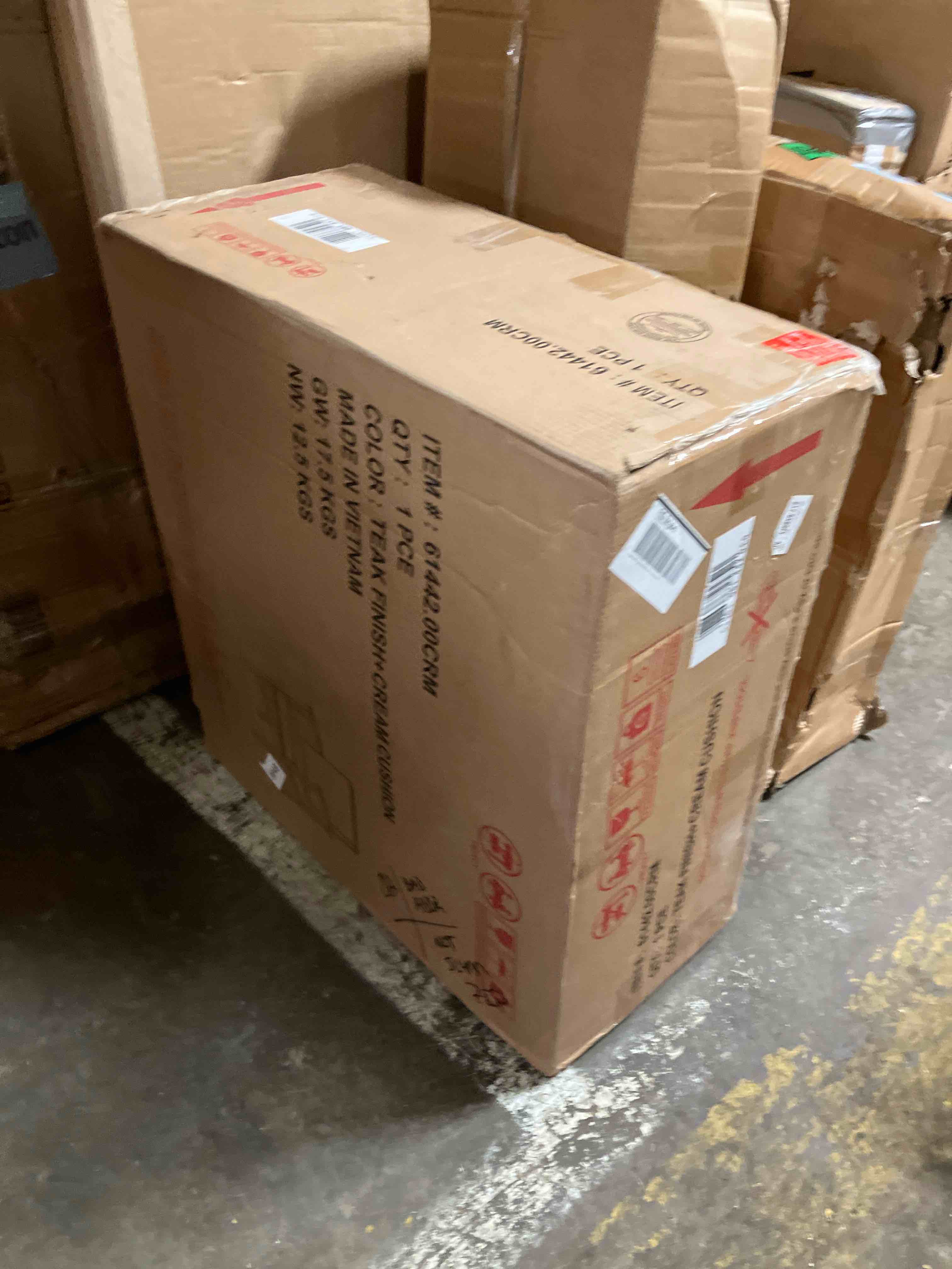 https://s3.amazonaws.com/lotting-images-prod/phillipi/BLU5949333_1719586035779.jpeg