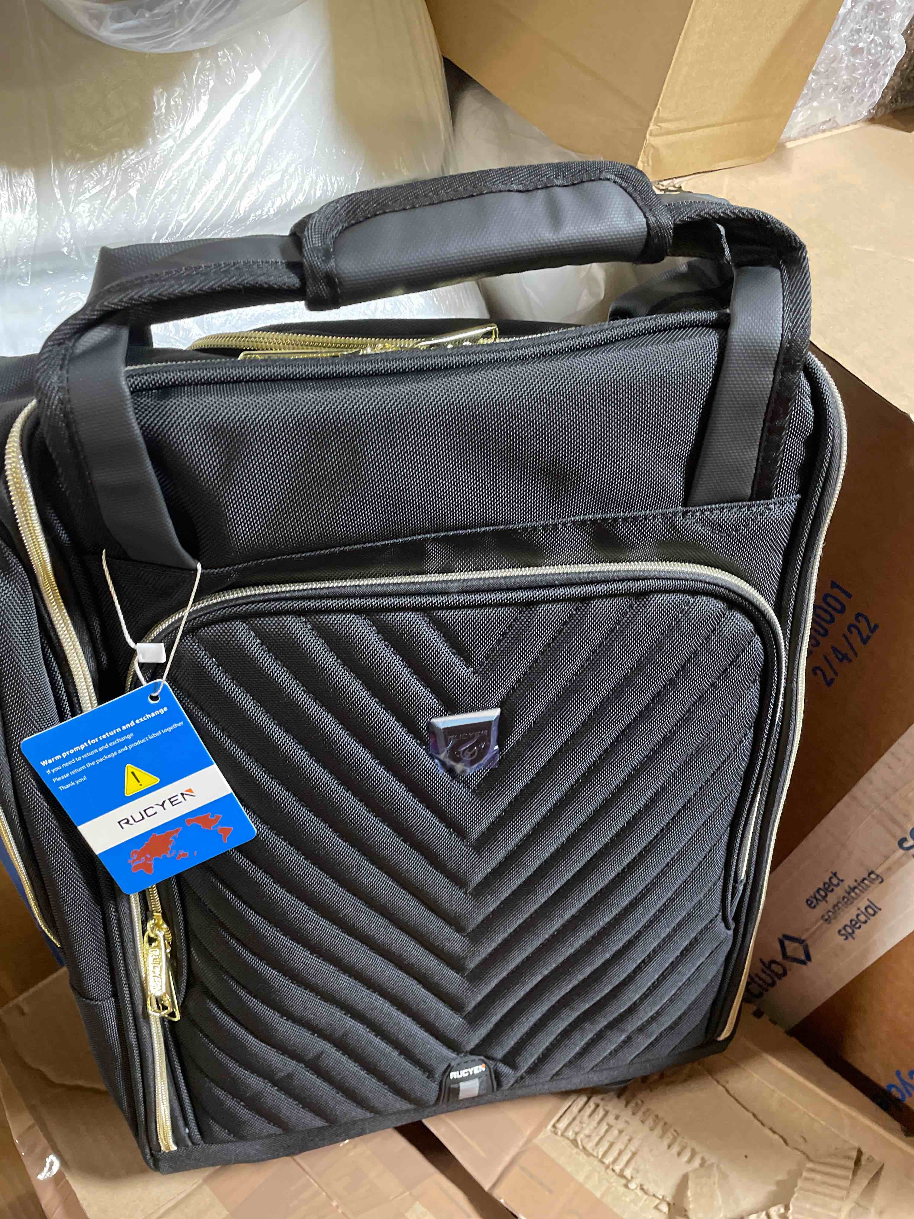 https://s3.amazonaws.com/lotting-images-prod/phillipi/BLU5949506_1715285066823.jpeg