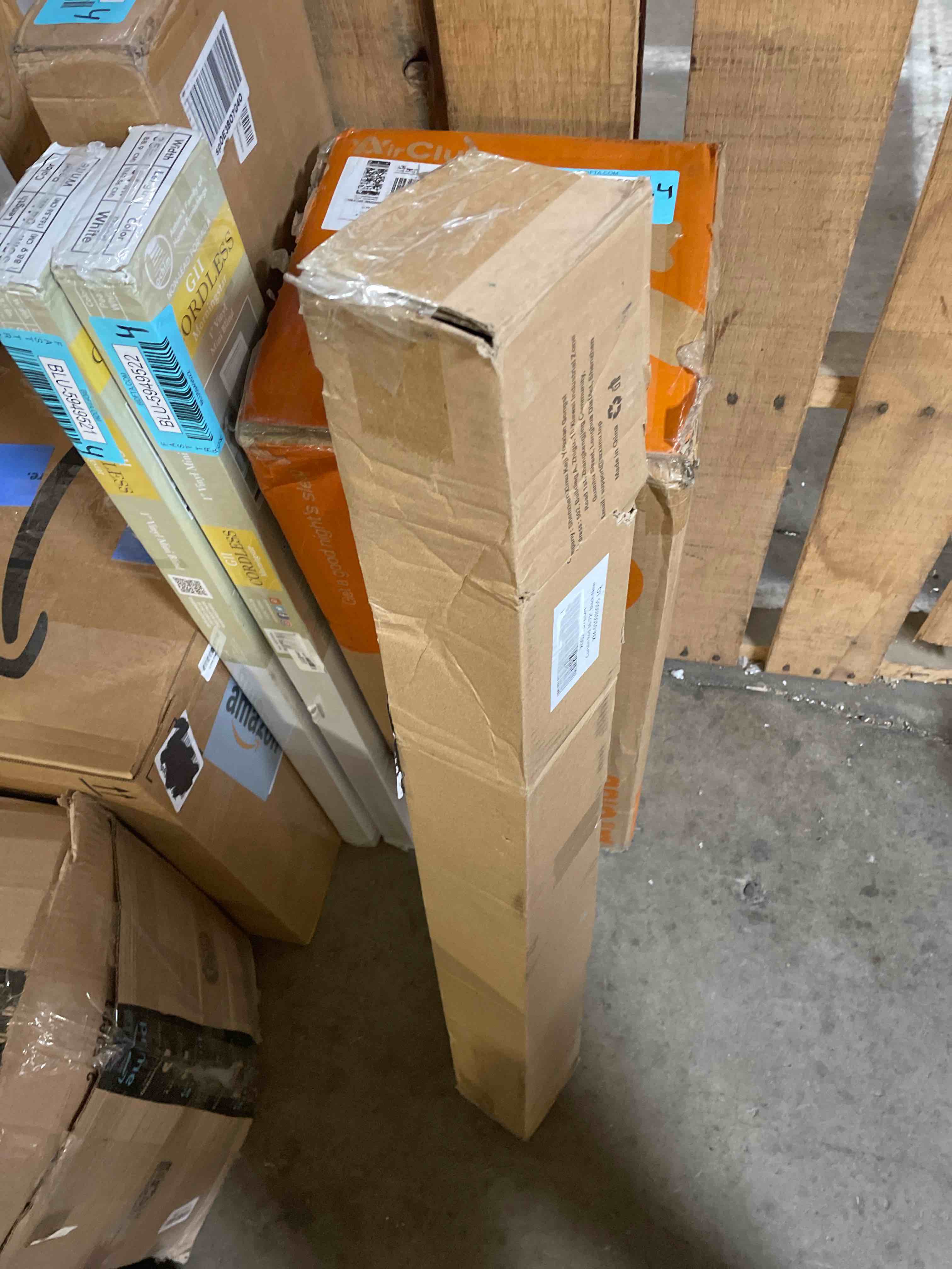 https://s3.amazonaws.com/lotting-images-prod/phillipi/BLU5949526_1715352245459.jpeg