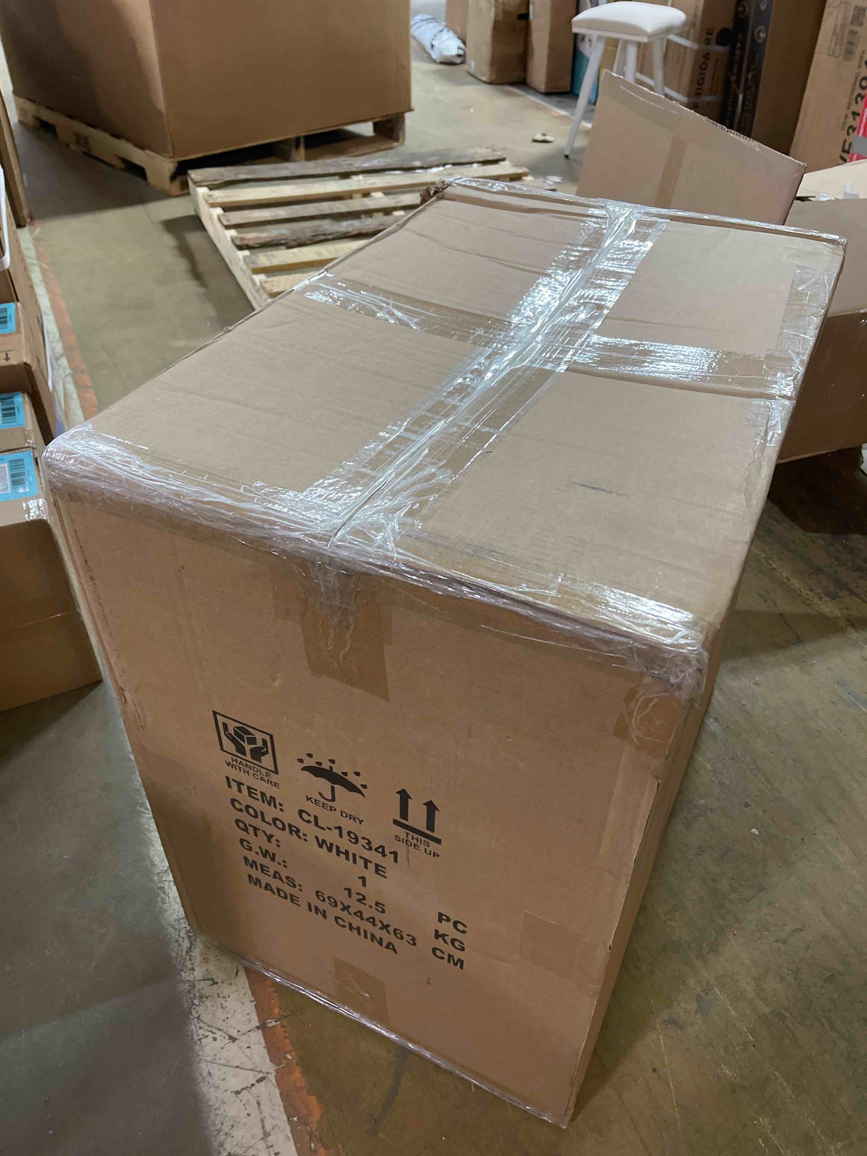 https://s3.amazonaws.com/lotting-images-prod/phillipi/BLU5950360_1716230435531.jpeg
