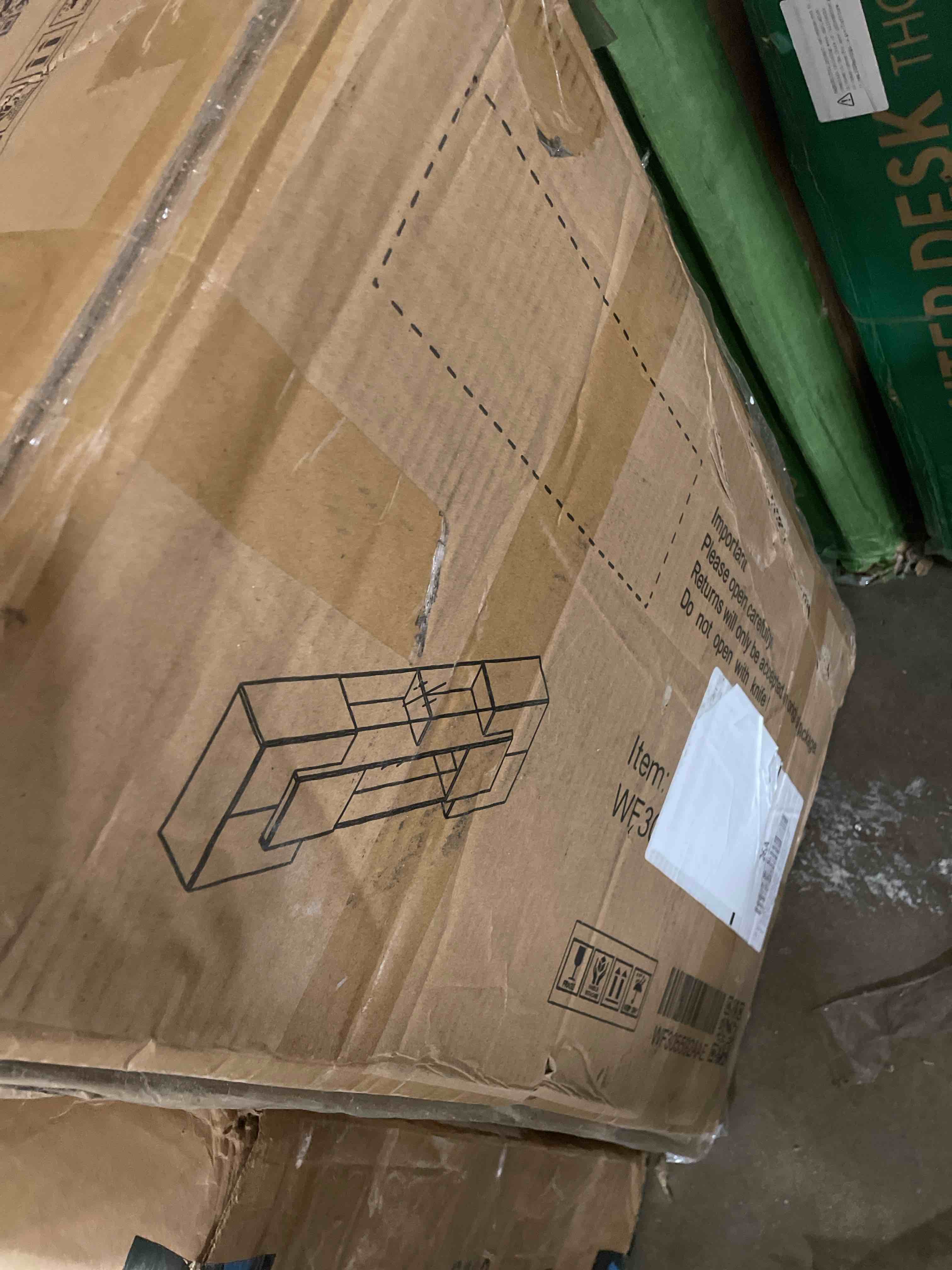 https://s3.amazonaws.com/lotting-images-prod/phillipi/BLU5950886_1716494660451.jpeg
