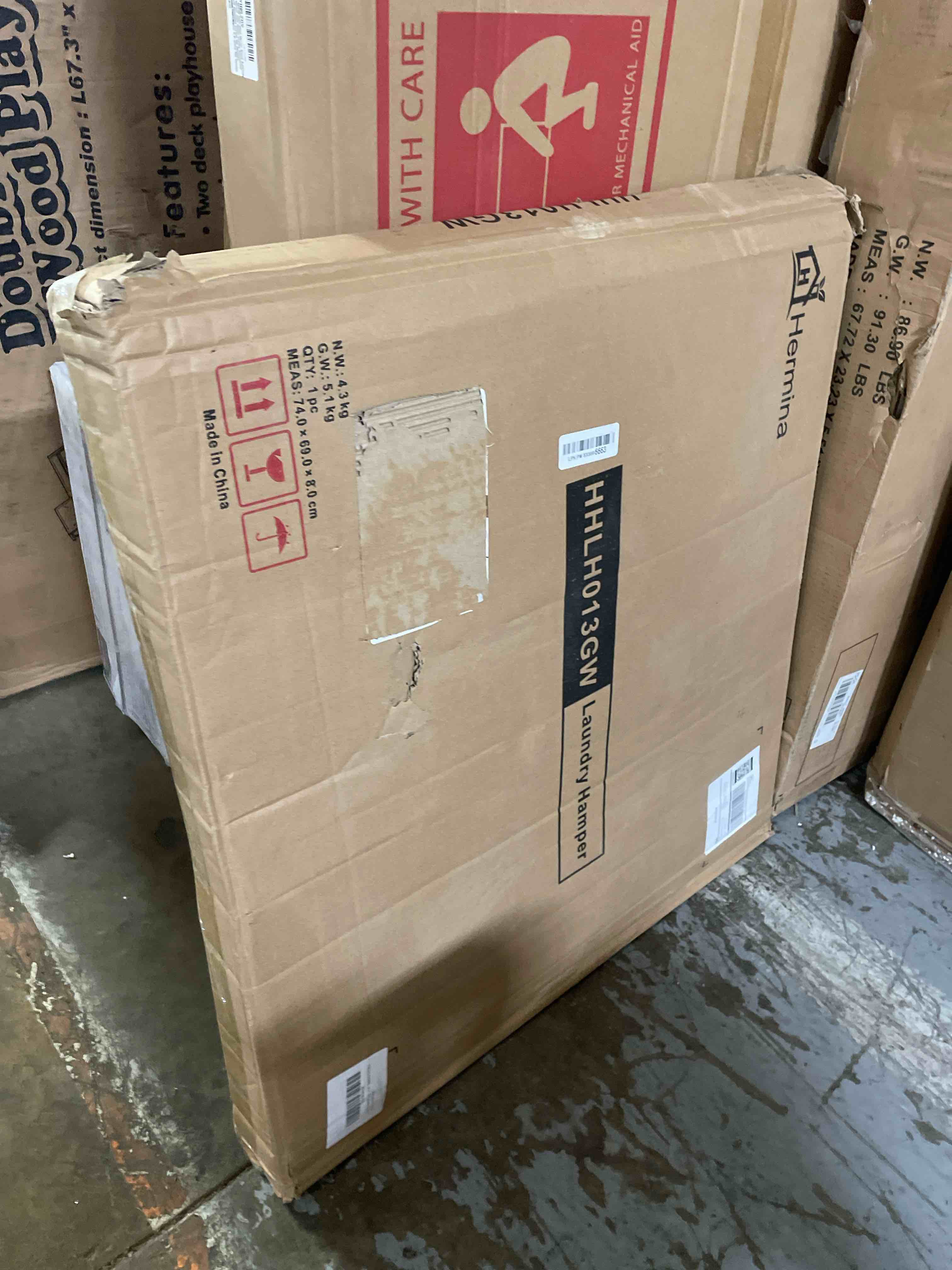 https://s3.amazonaws.com/lotting-images-prod/phillipi/BLU5950922_1716499850414.jpeg