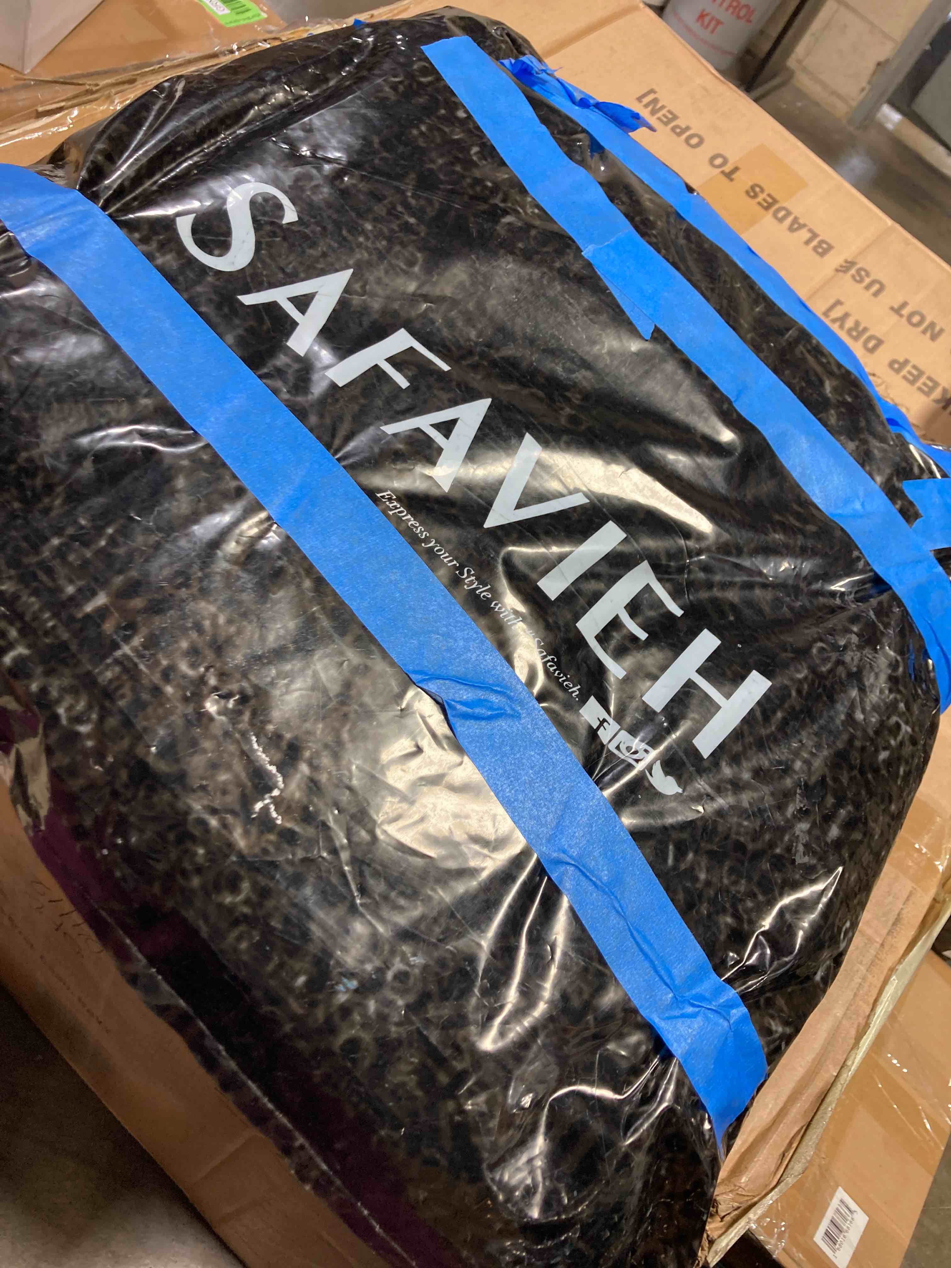 https://s3.amazonaws.com/lotting-images-prod/phillipi/BLU5951498_1714583316756.jpeg