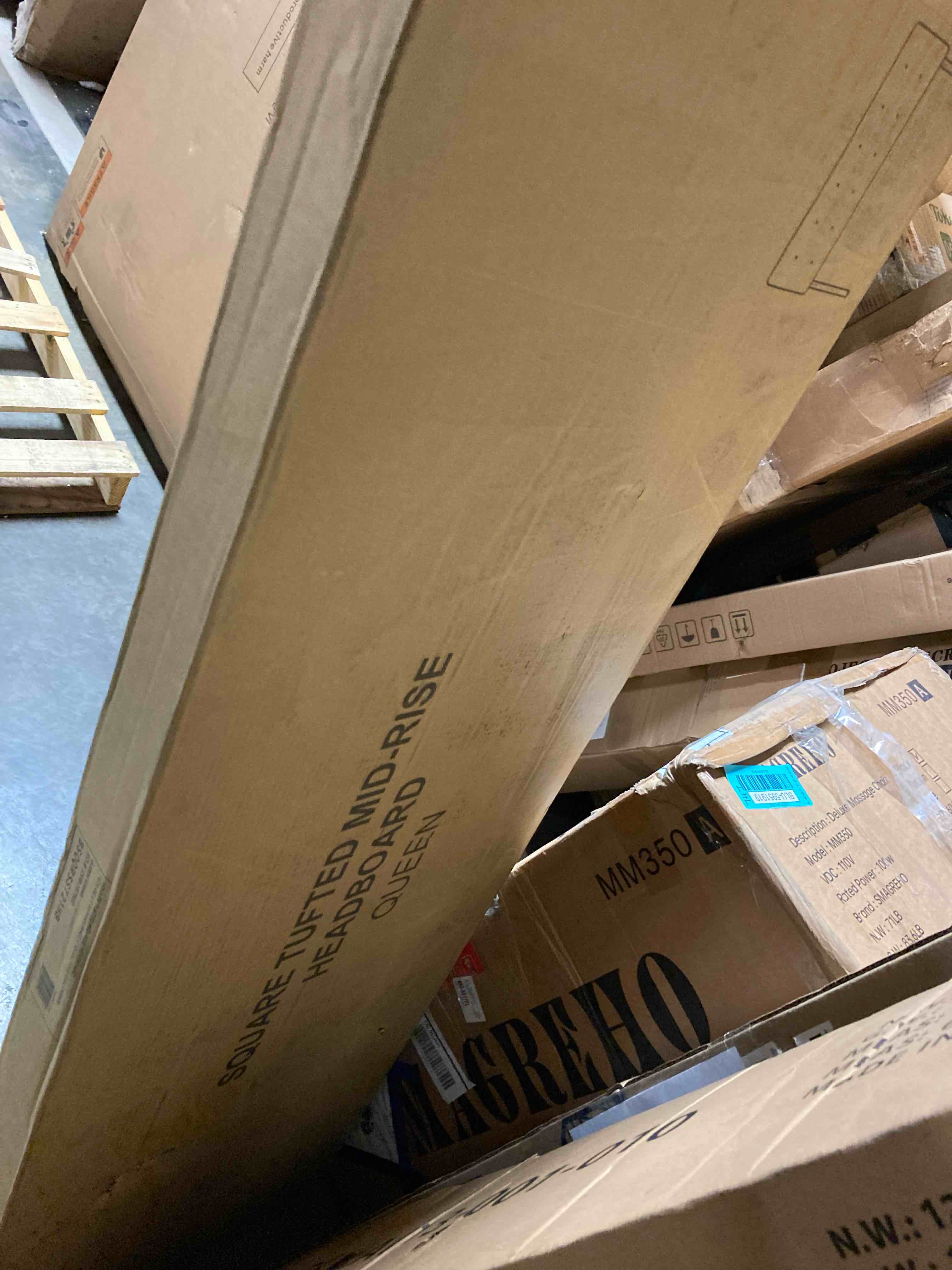 https://s3.amazonaws.com/lotting-images-prod/phillipi/BLU5951916_1715608468637.jpeg