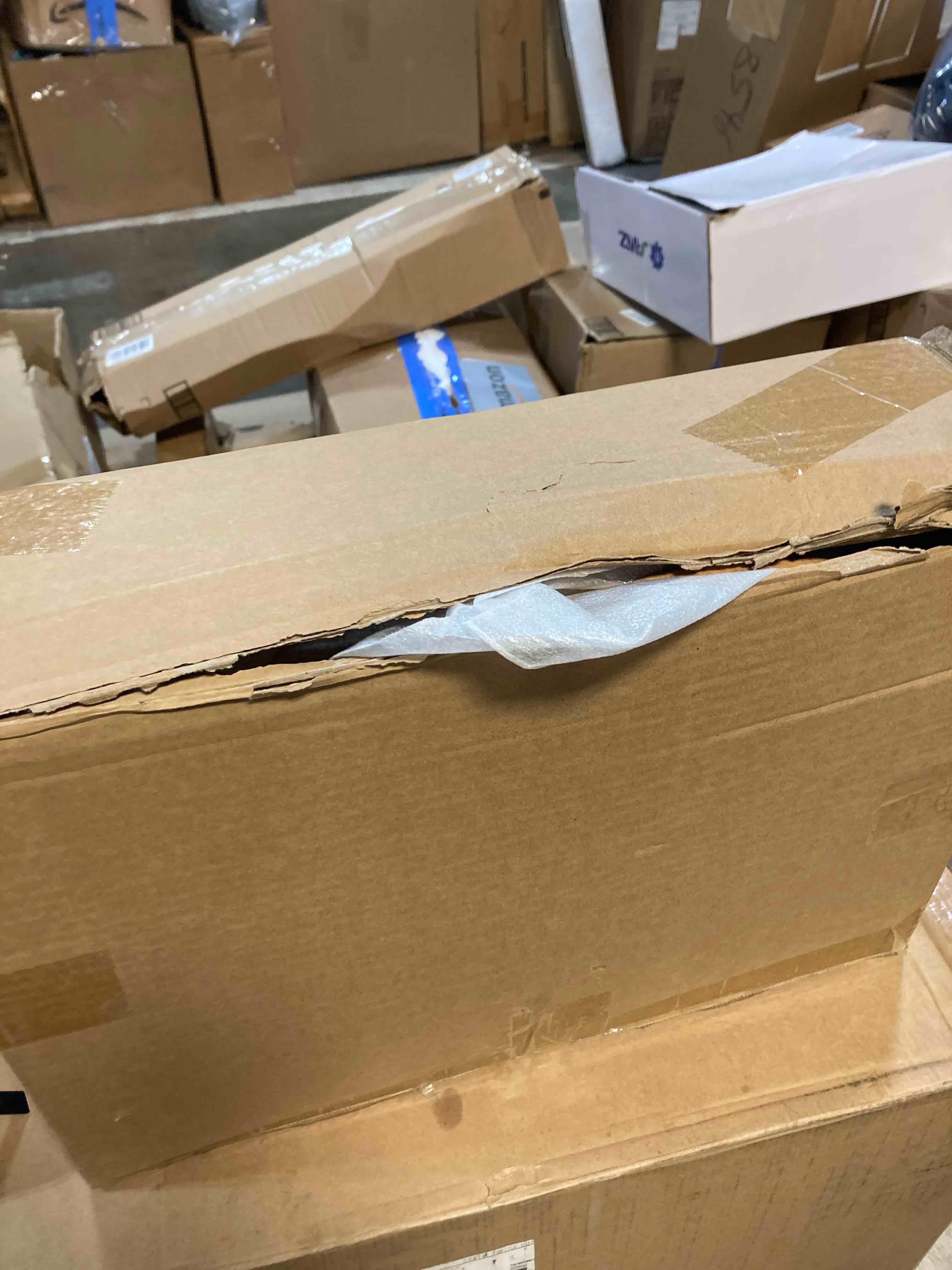 https://s3.amazonaws.com/lotting-images-prod/phillipi/BLU5951993_1715784153822.jpeg