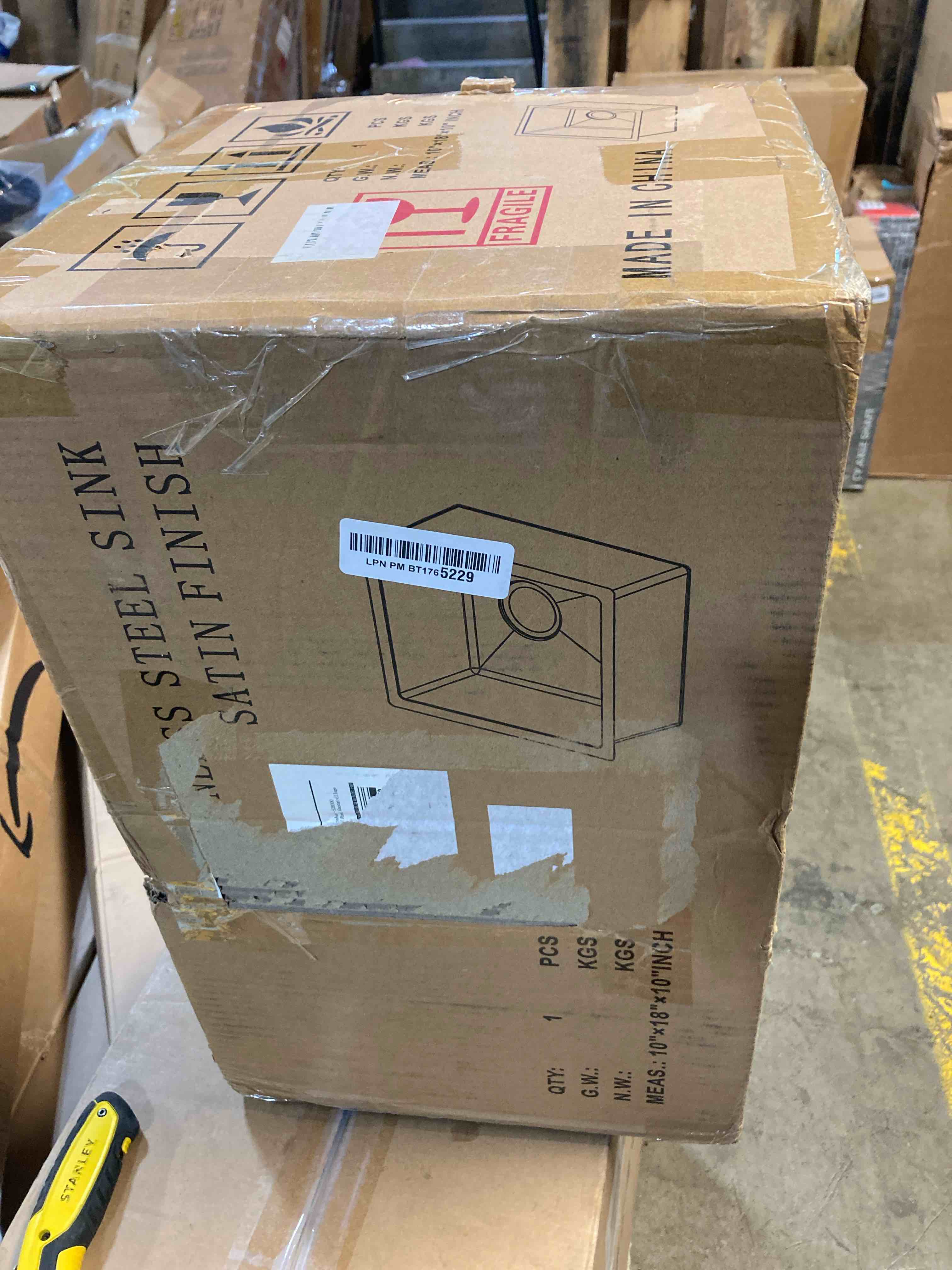 https://s3.amazonaws.com/lotting-images-prod/phillipi/BLU5951994_1715784310607.jpeg