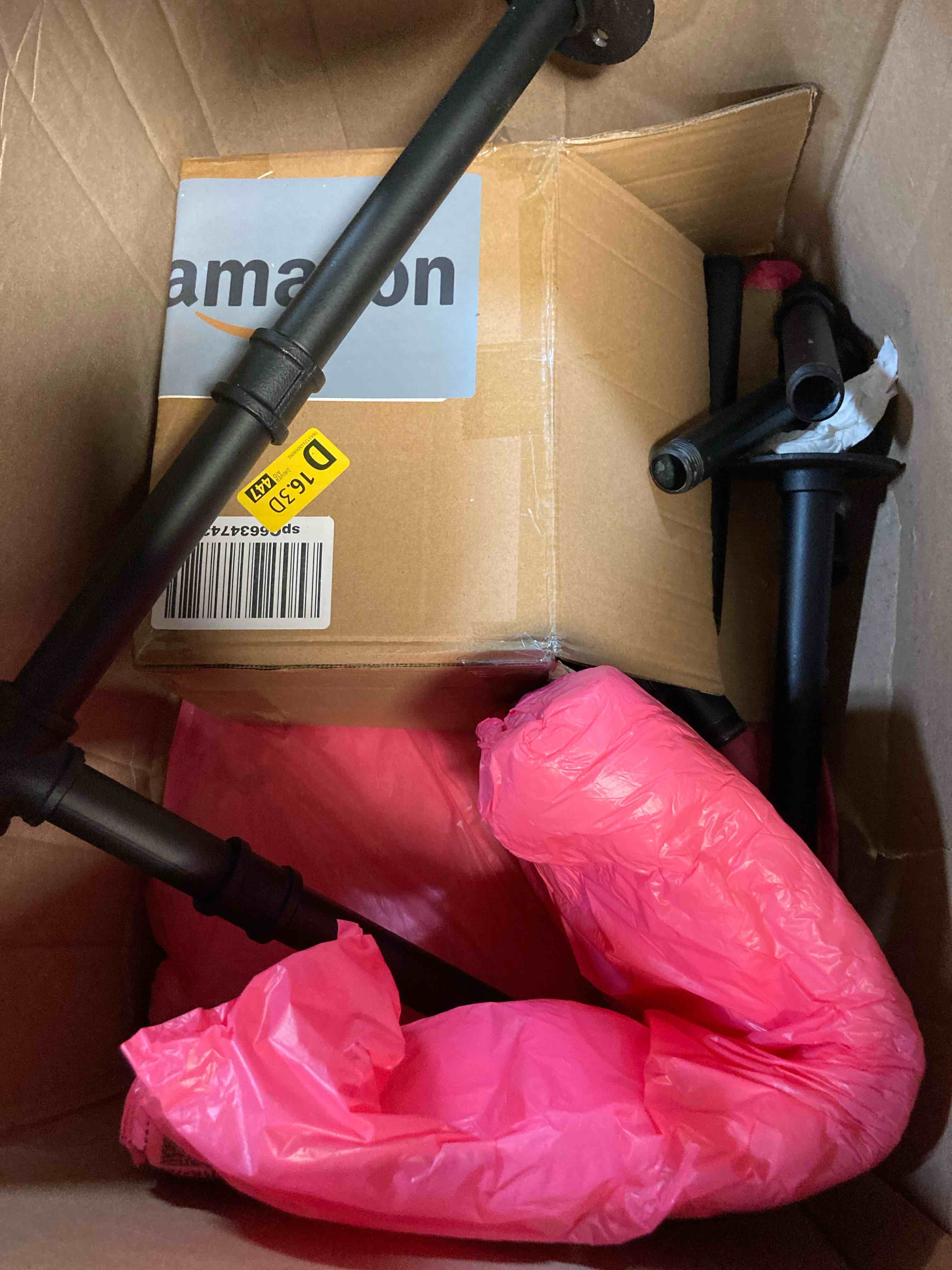 https://s3.amazonaws.com/lotting-images-prod/phillipi/BLU5952002_1715785586875.jpeg