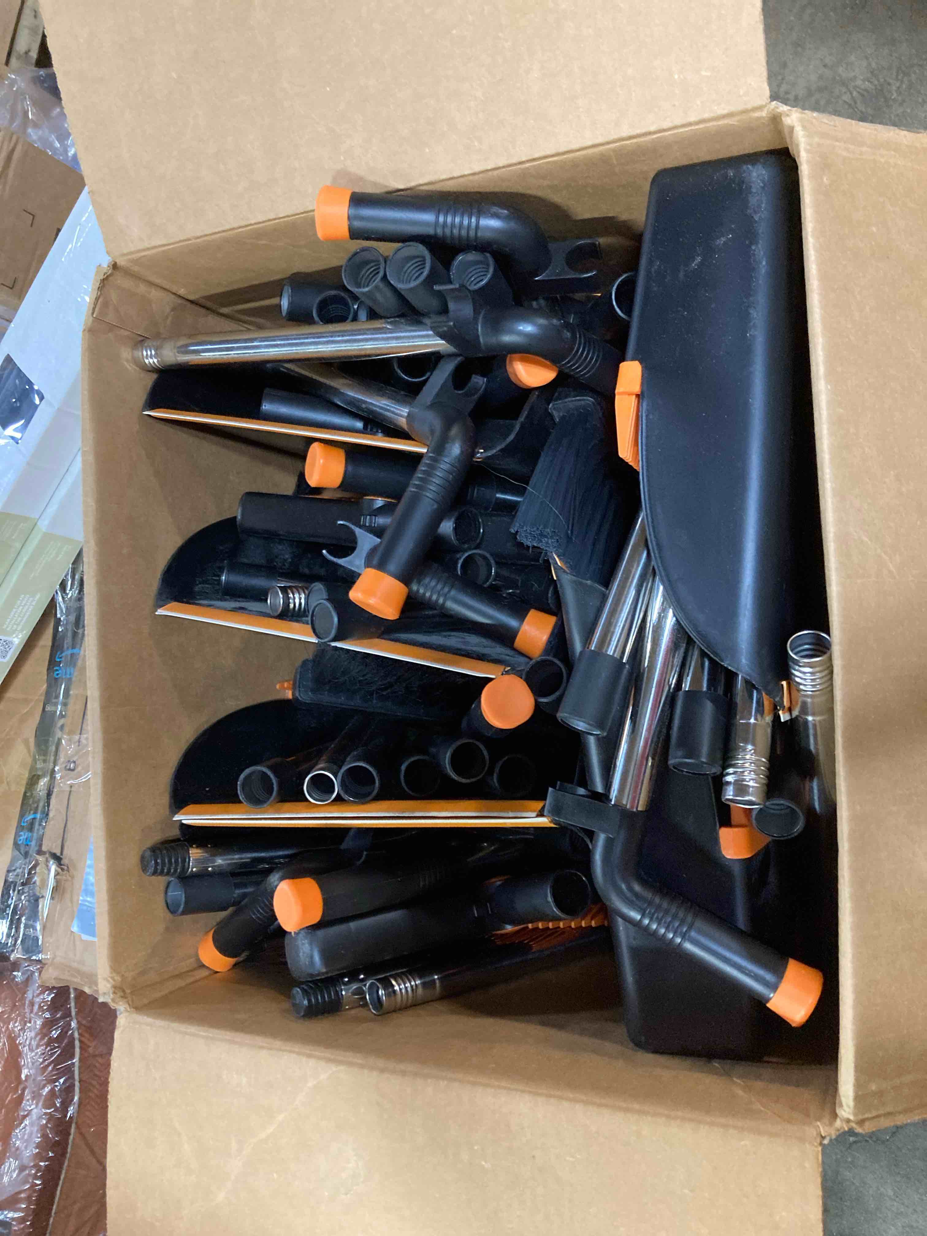 https://s3.amazonaws.com/lotting-images-prod/phillipi/BLU5952185_1715788028578.jpeg