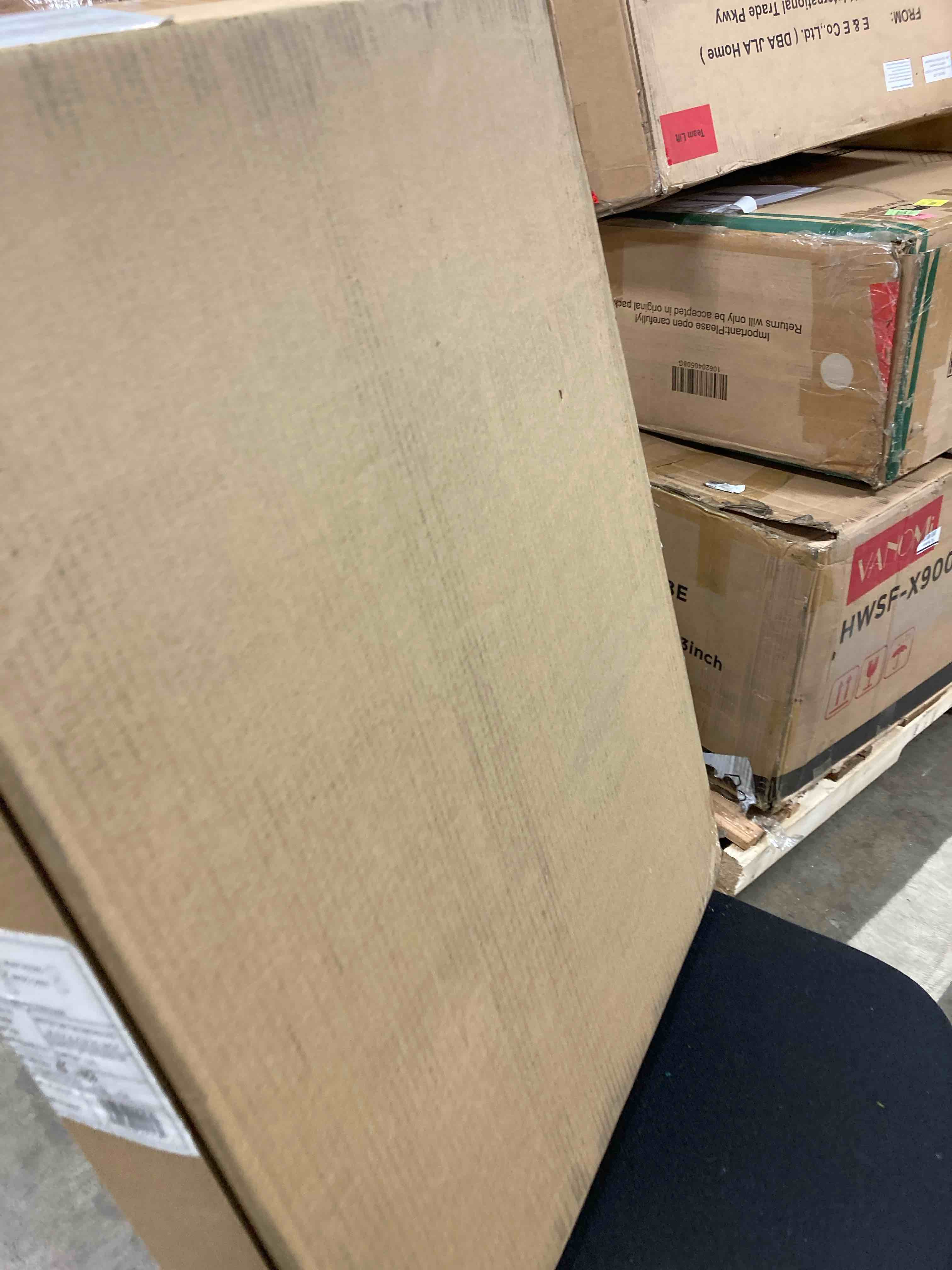 https://s3.amazonaws.com/lotting-images-prod/phillipi/BLU5952423_1716222916800.jpeg