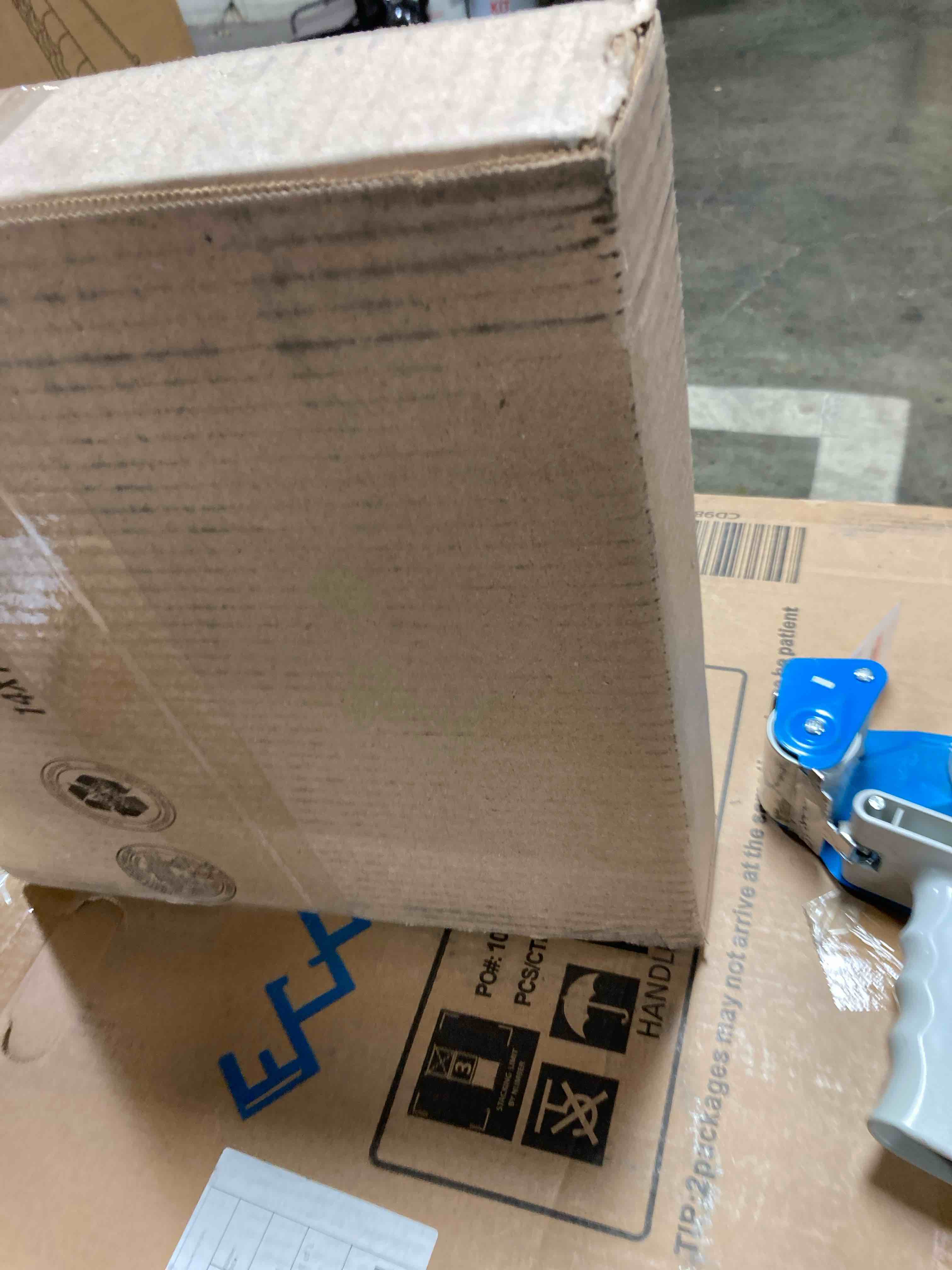 https://s3.amazonaws.com/lotting-images-prod/phillipi/BLU5952426_1716223188331.jpeg