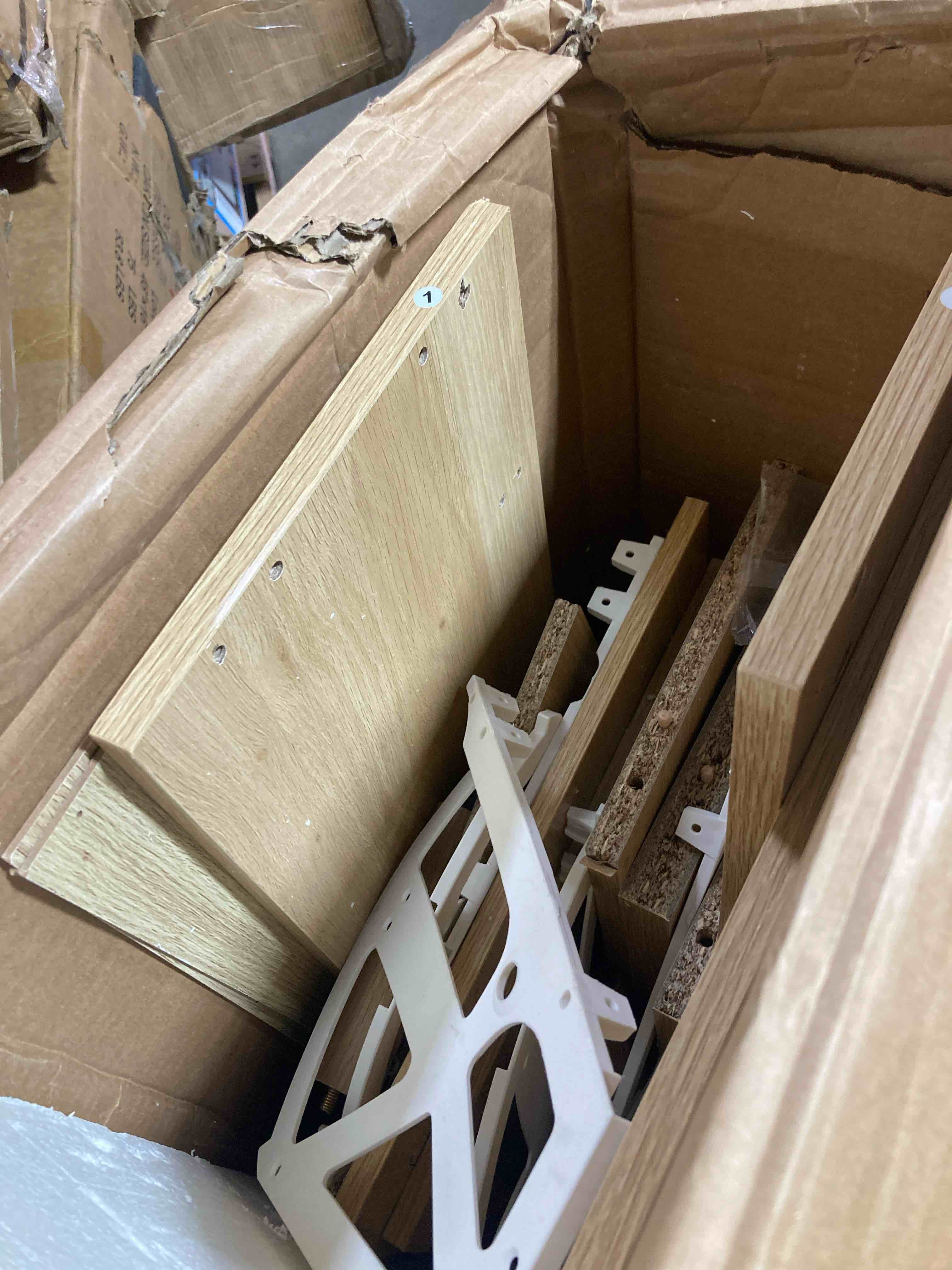 https://s3.amazonaws.com/lotting-images-prod/phillipi/BLU5952689_1716476044353.jpeg