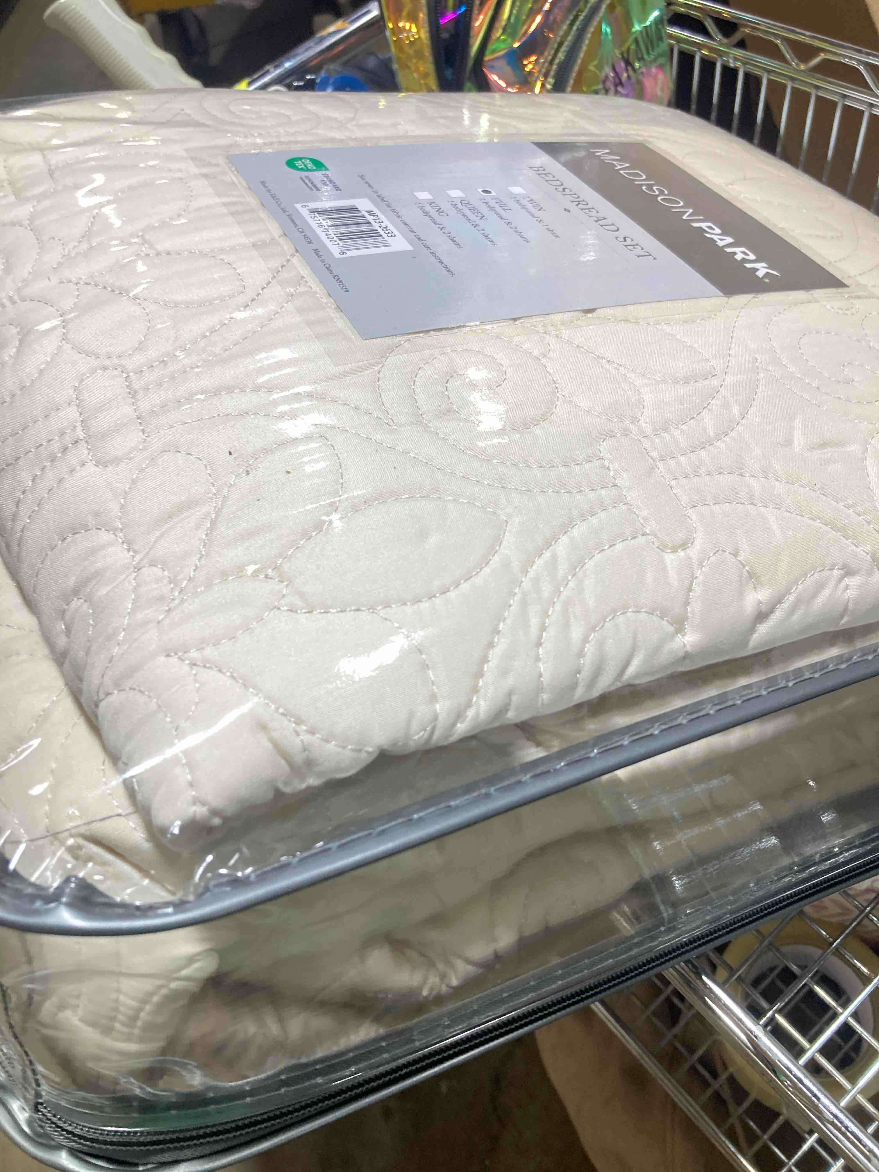 https://s3.amazonaws.com/lotting-images-prod/phillipi/BLU5952704_1716478659117.jpeg