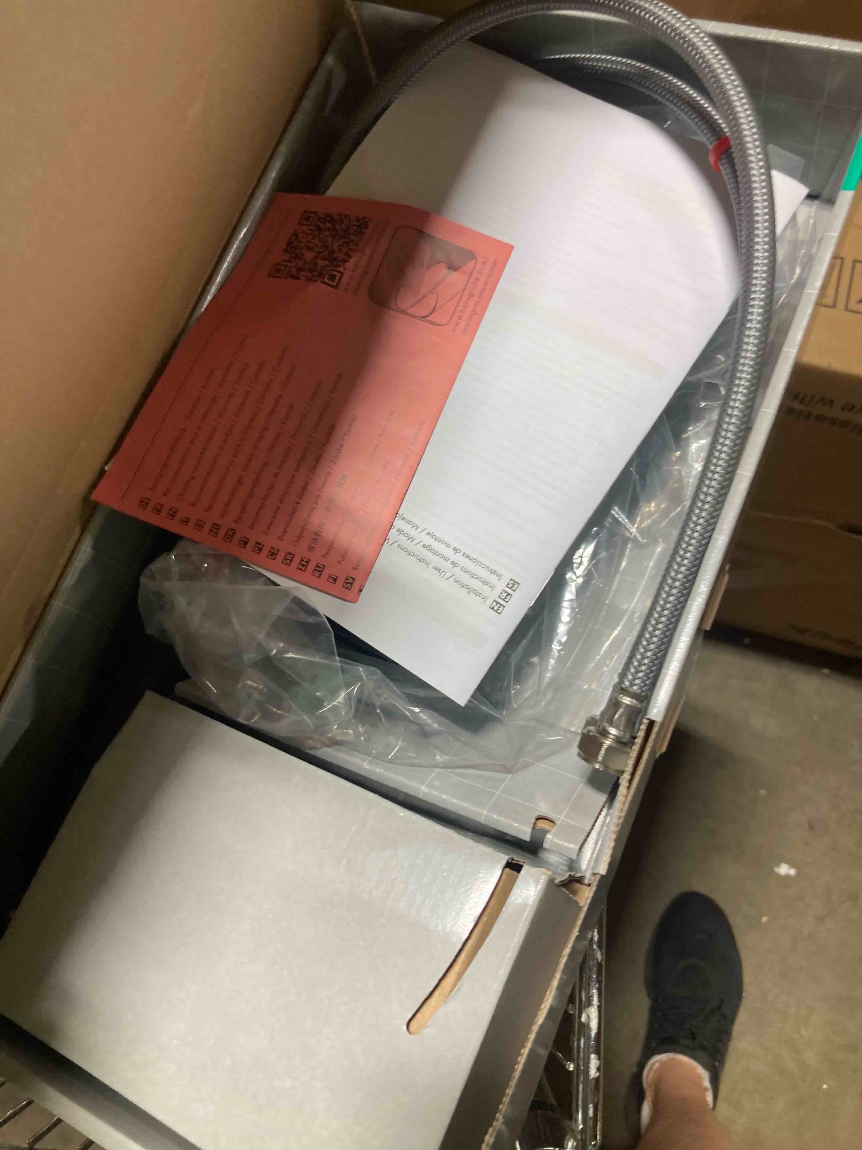 https://s3.amazonaws.com/lotting-images-prod/phillipi/BLU5952712_1716480188523.jpeg