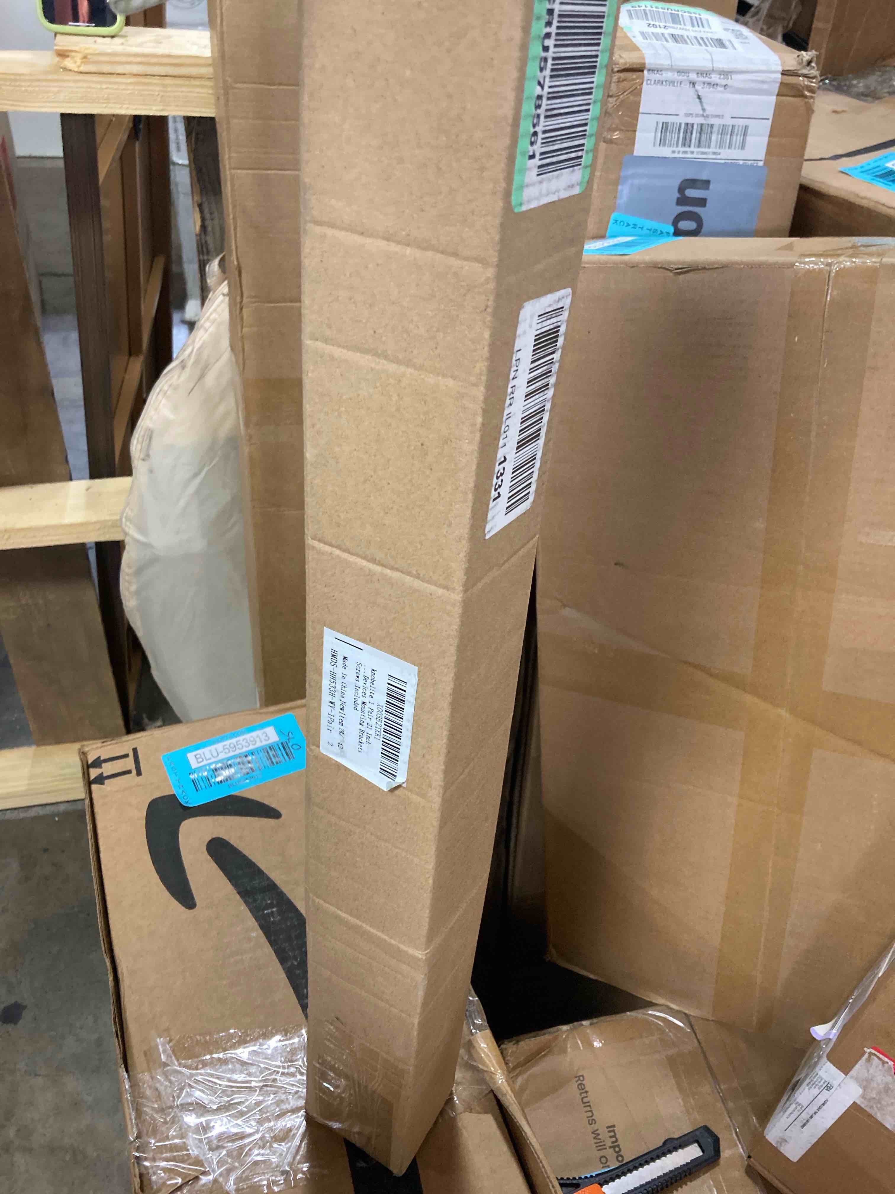 https://s3.amazonaws.com/lotting-images-prod/phillipi/BLU5953911_1720023375300.jpeg
