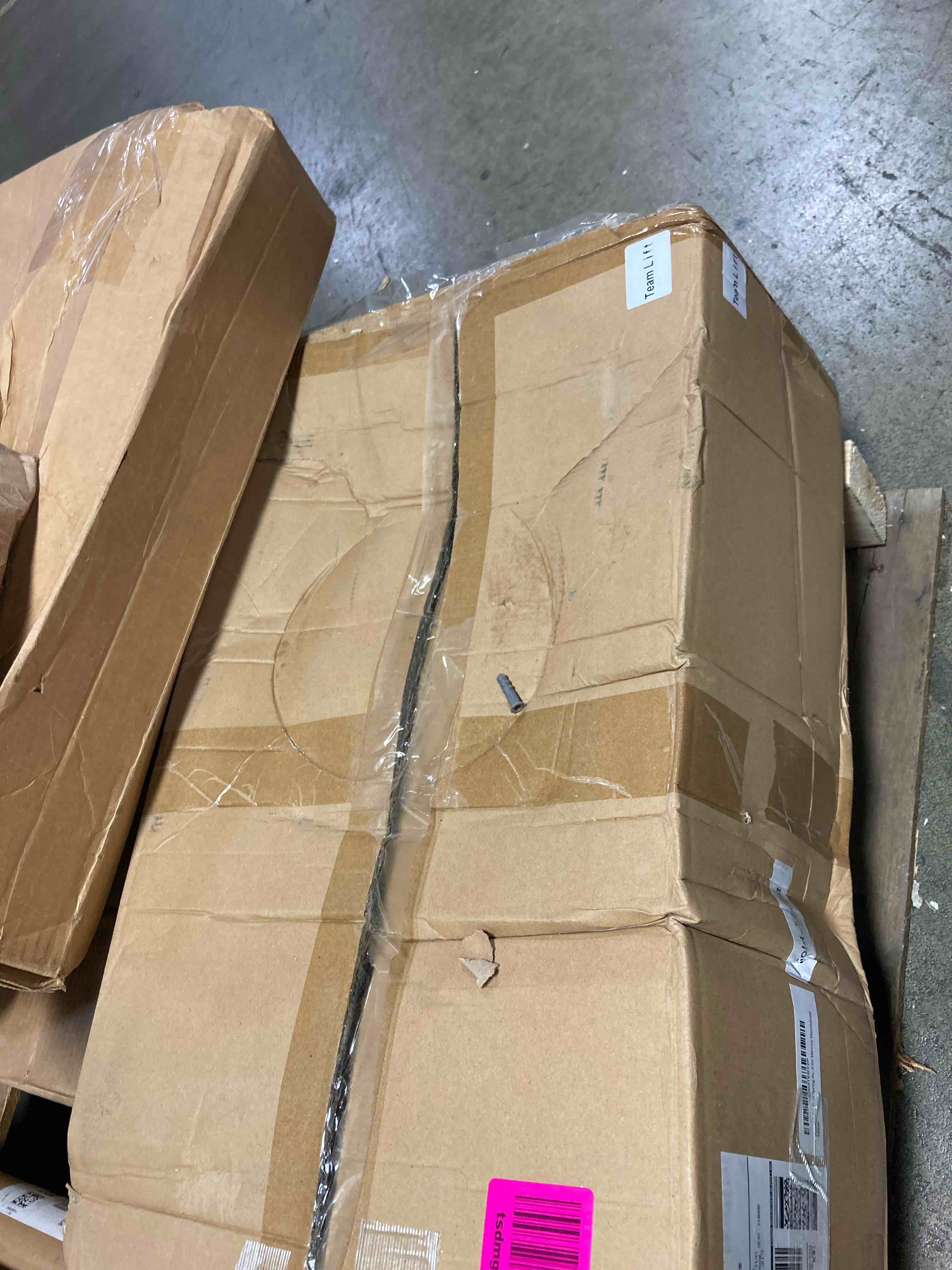 https://s3.amazonaws.com/lotting-images-prod/phillipi/BLU5953930_1720025422198.jpeg