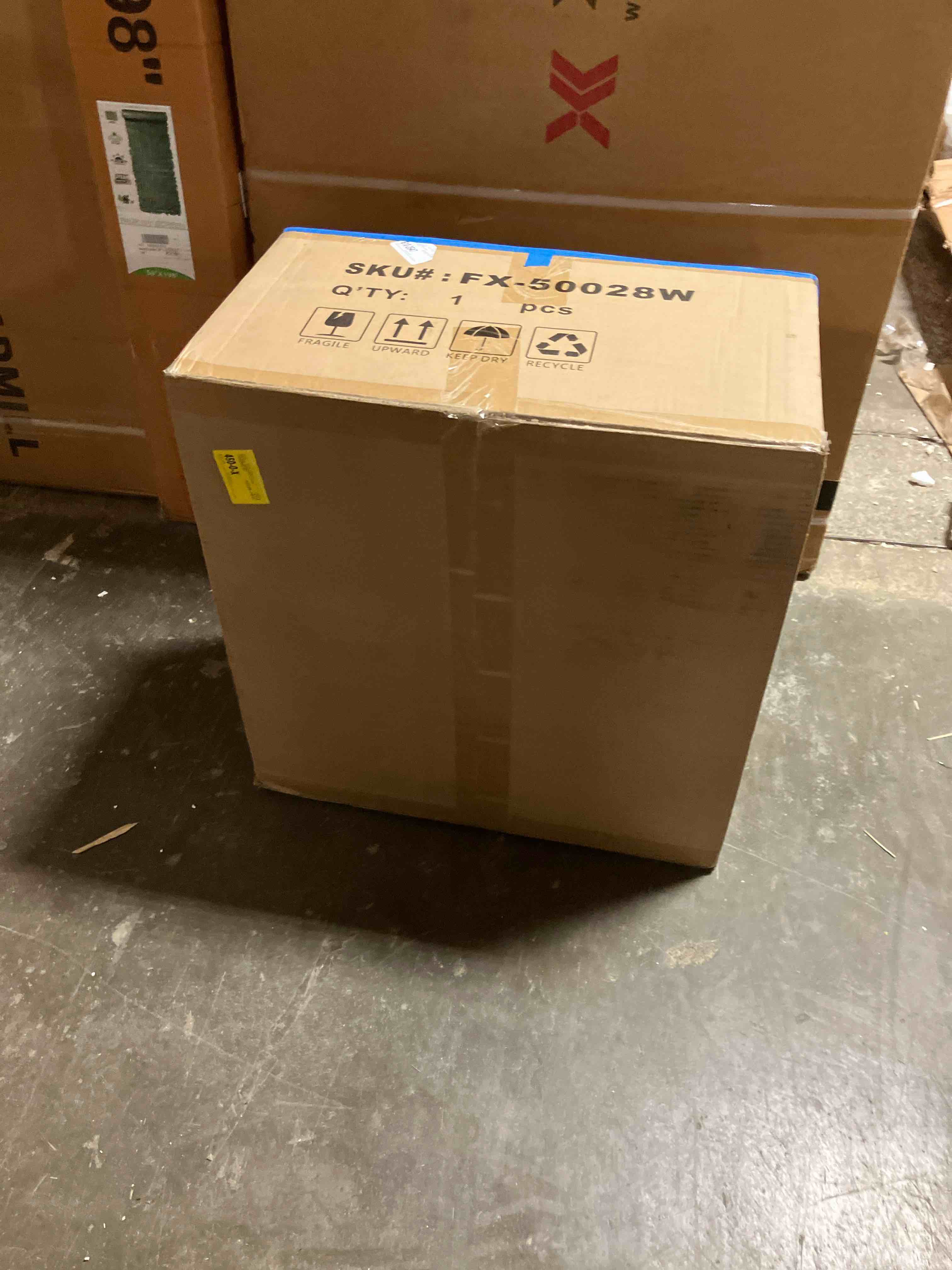 https://s3.amazonaws.com/lotting-images-prod/phillipi/BLU5956049_1712348860882.jpeg