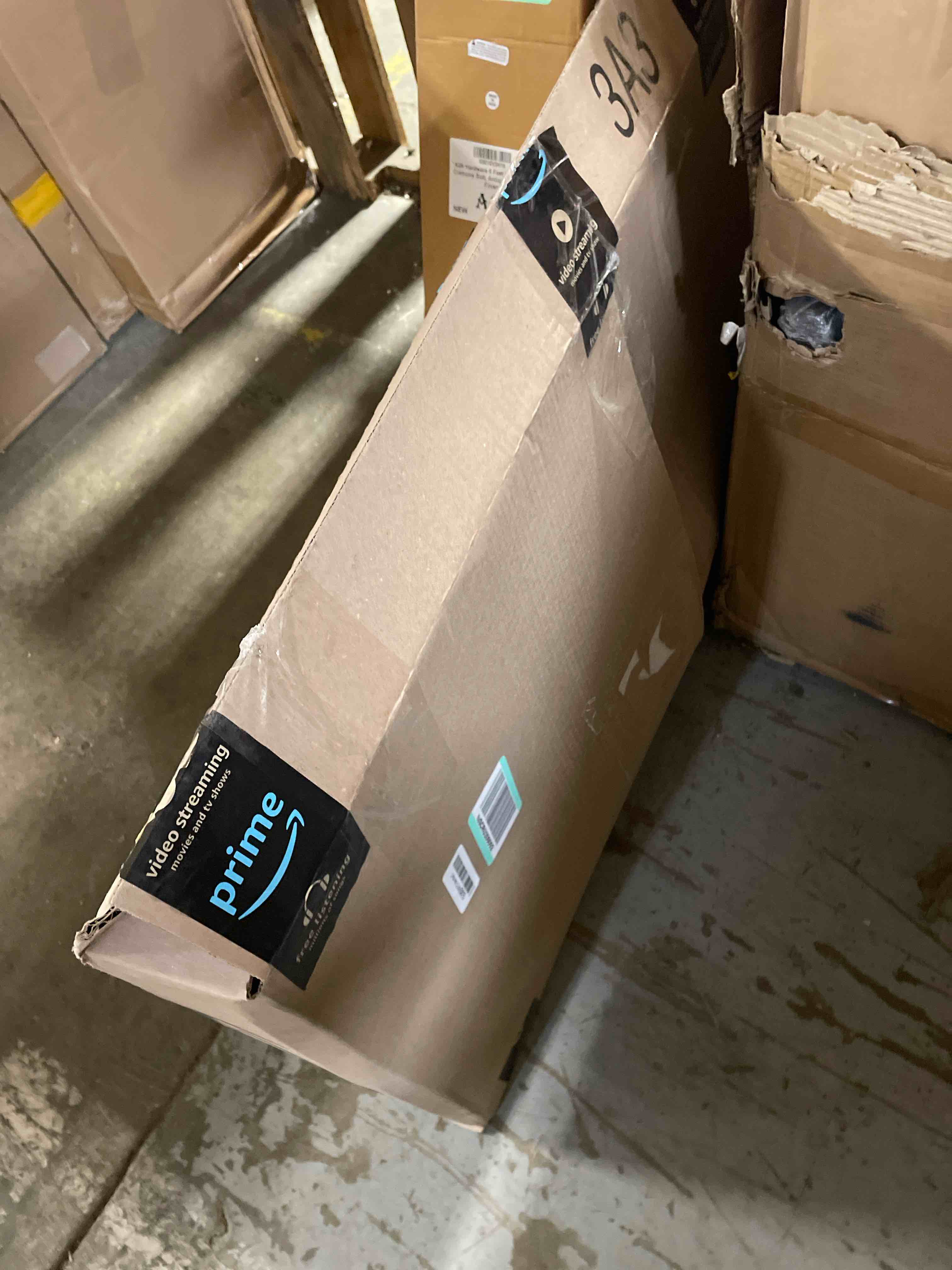 https://s3.amazonaws.com/lotting-images-prod/phillipi/BLU5957747_1711050554376.jpeg
