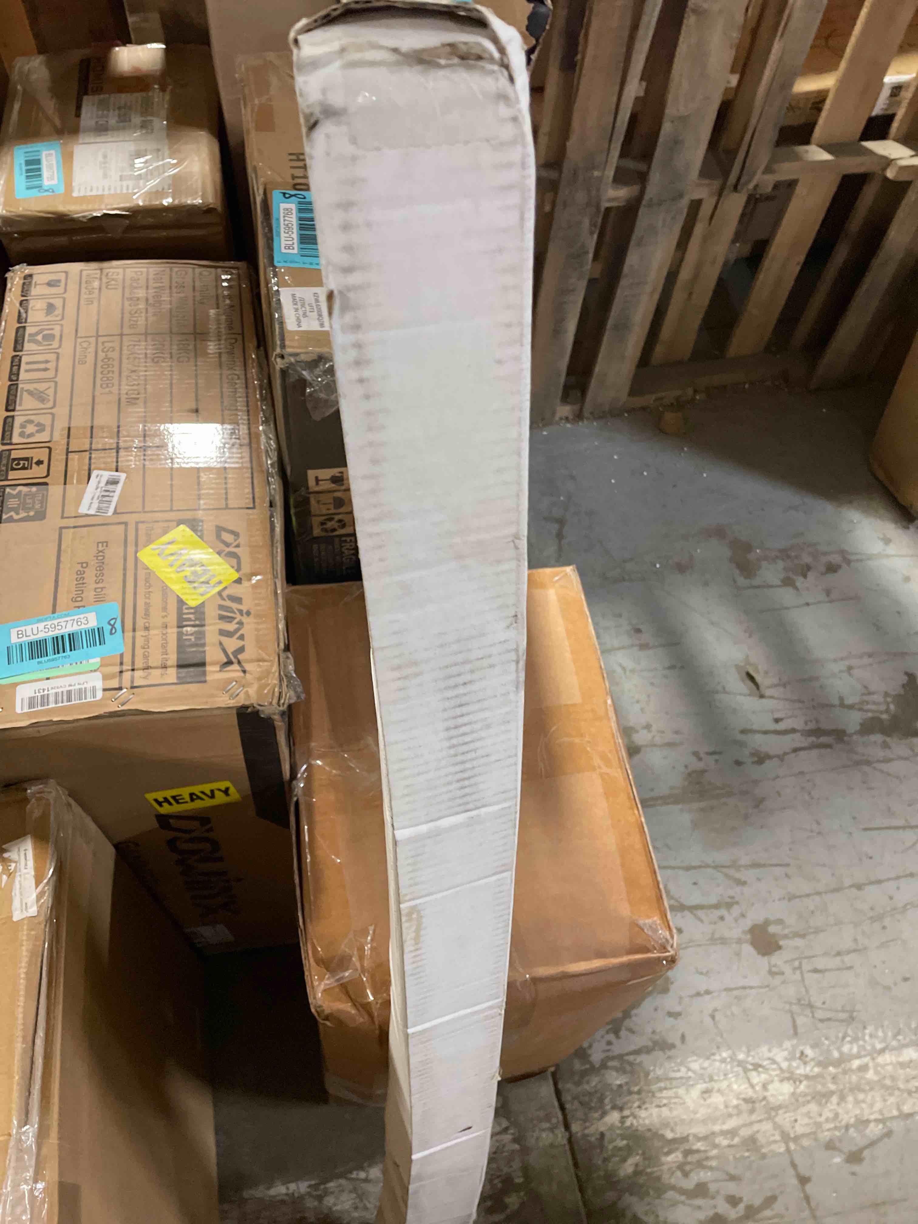 https://s3.amazonaws.com/lotting-images-prod/phillipi/BLU5957772_1711055515434.jpeg
