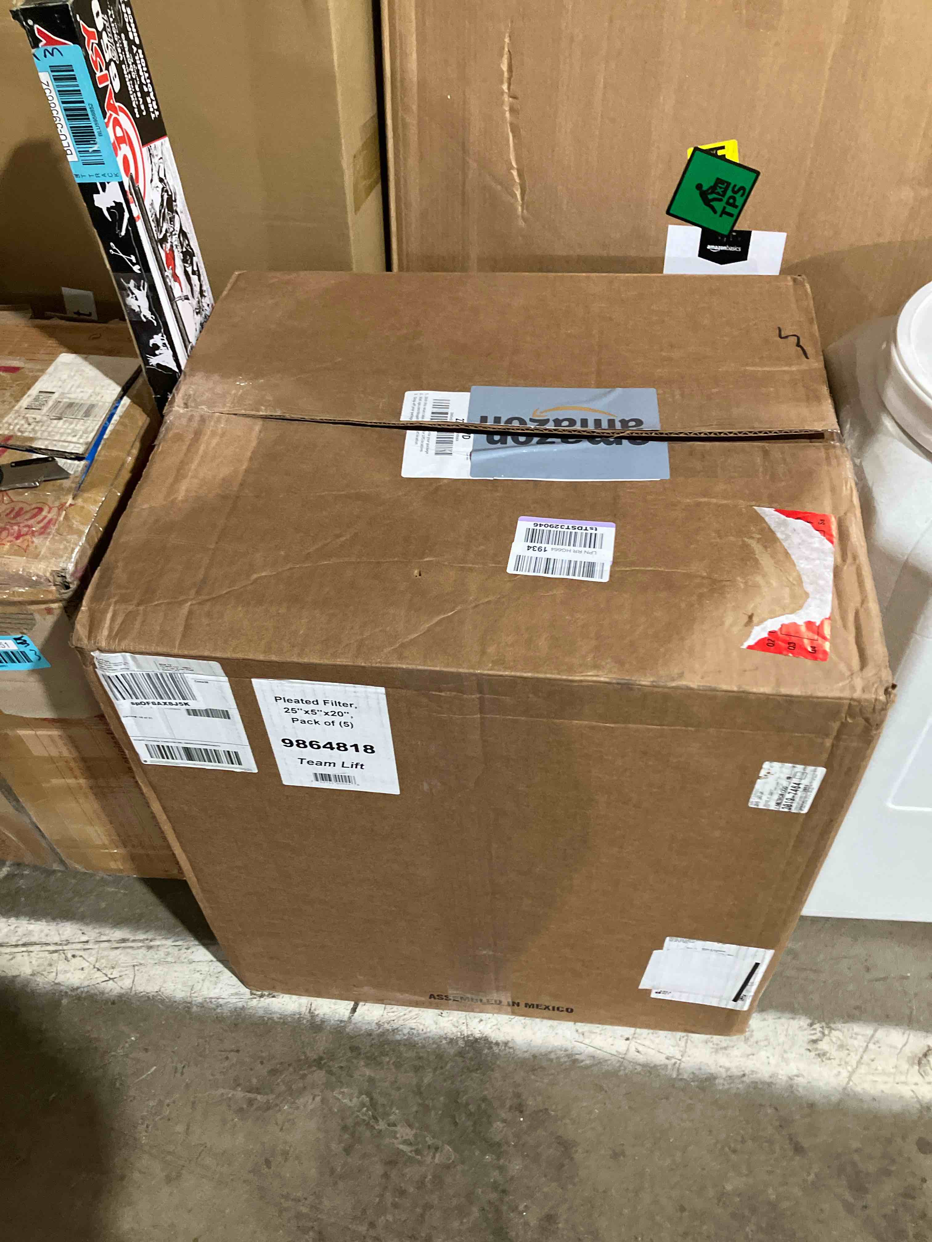 https://s3.amazonaws.com/lotting-images-prod/phillipi/BLU5958853_1709579788469.jpeg