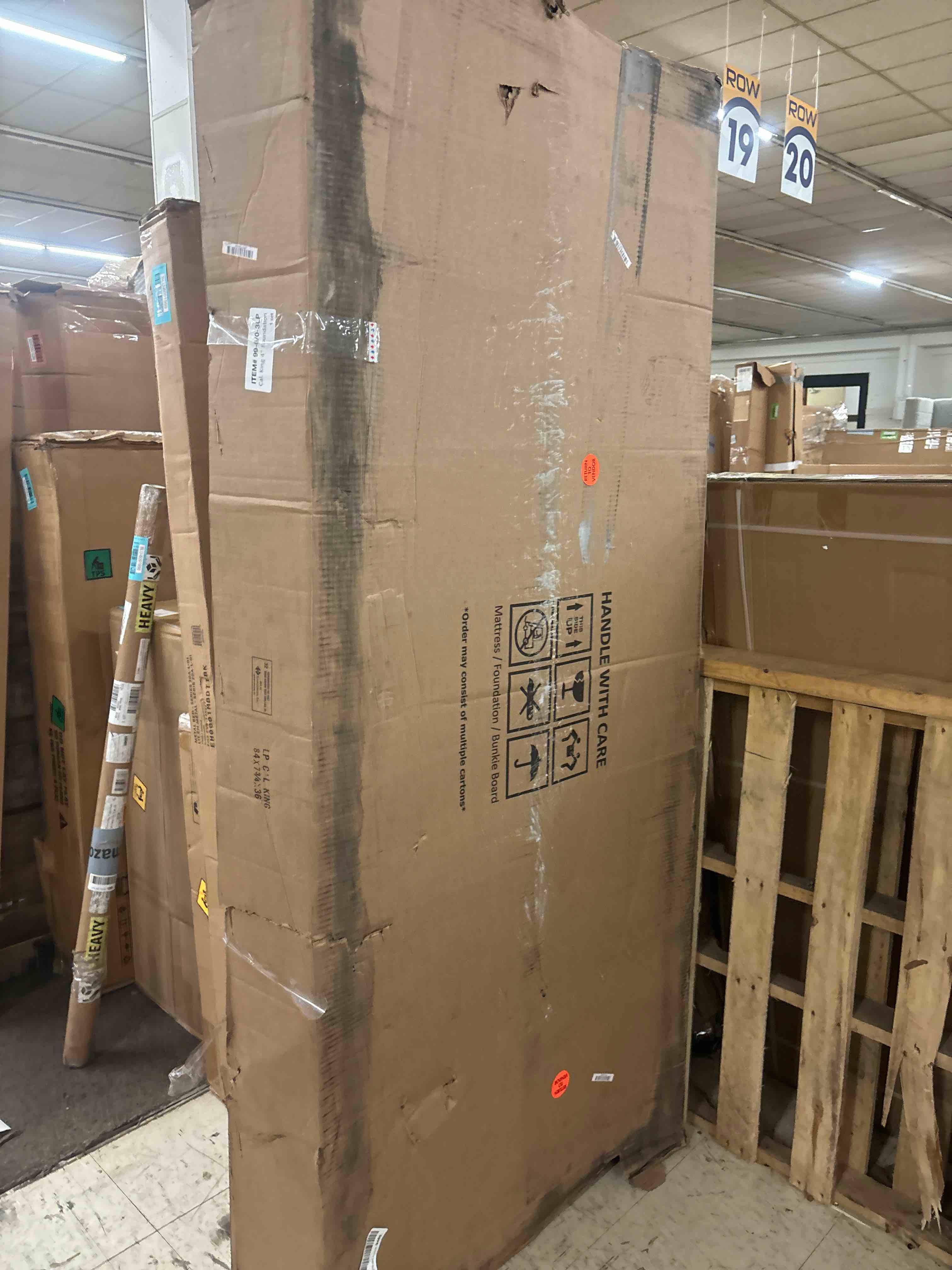 https://s3.amazonaws.com/lotting-images-prod/phillipi/BLU6092000_1707953123136.jpeg