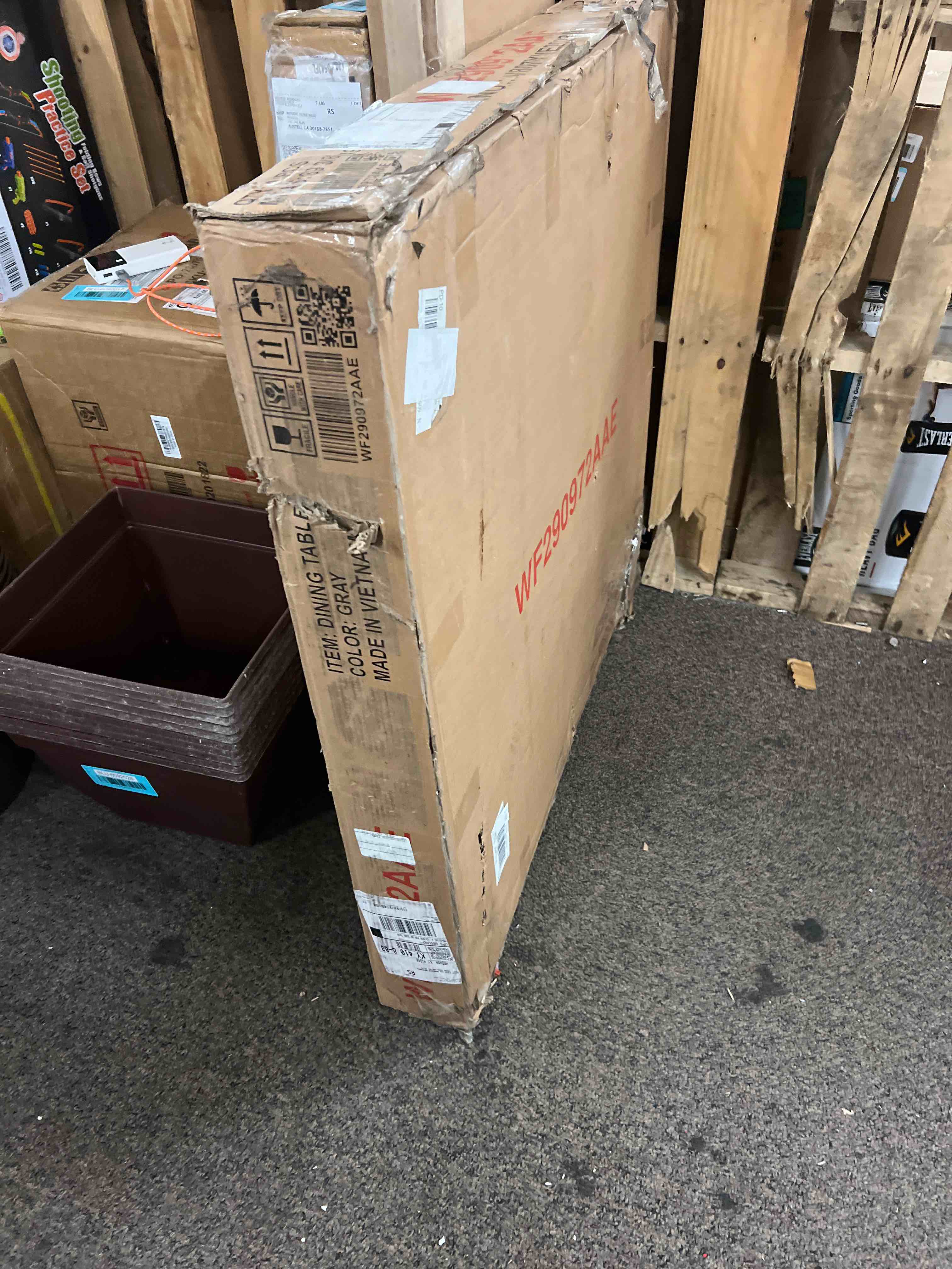 https://s3.amazonaws.com/lotting-images-prod/phillipi/BLU6092030_1707965886252.jpeg