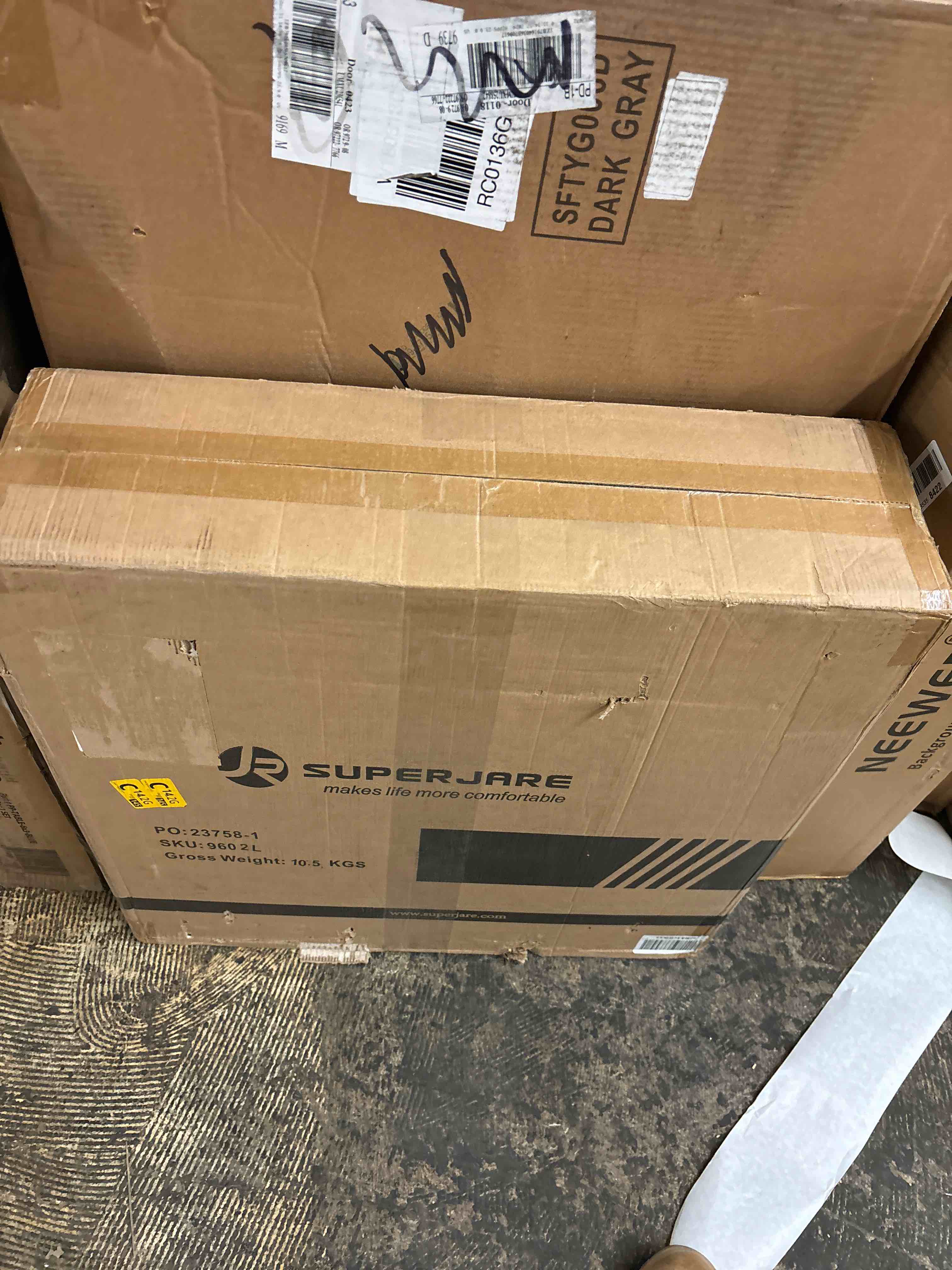 https://s3.amazonaws.com/lotting-images-prod/phillipi/BLU6092959_1710188940776.jpeg