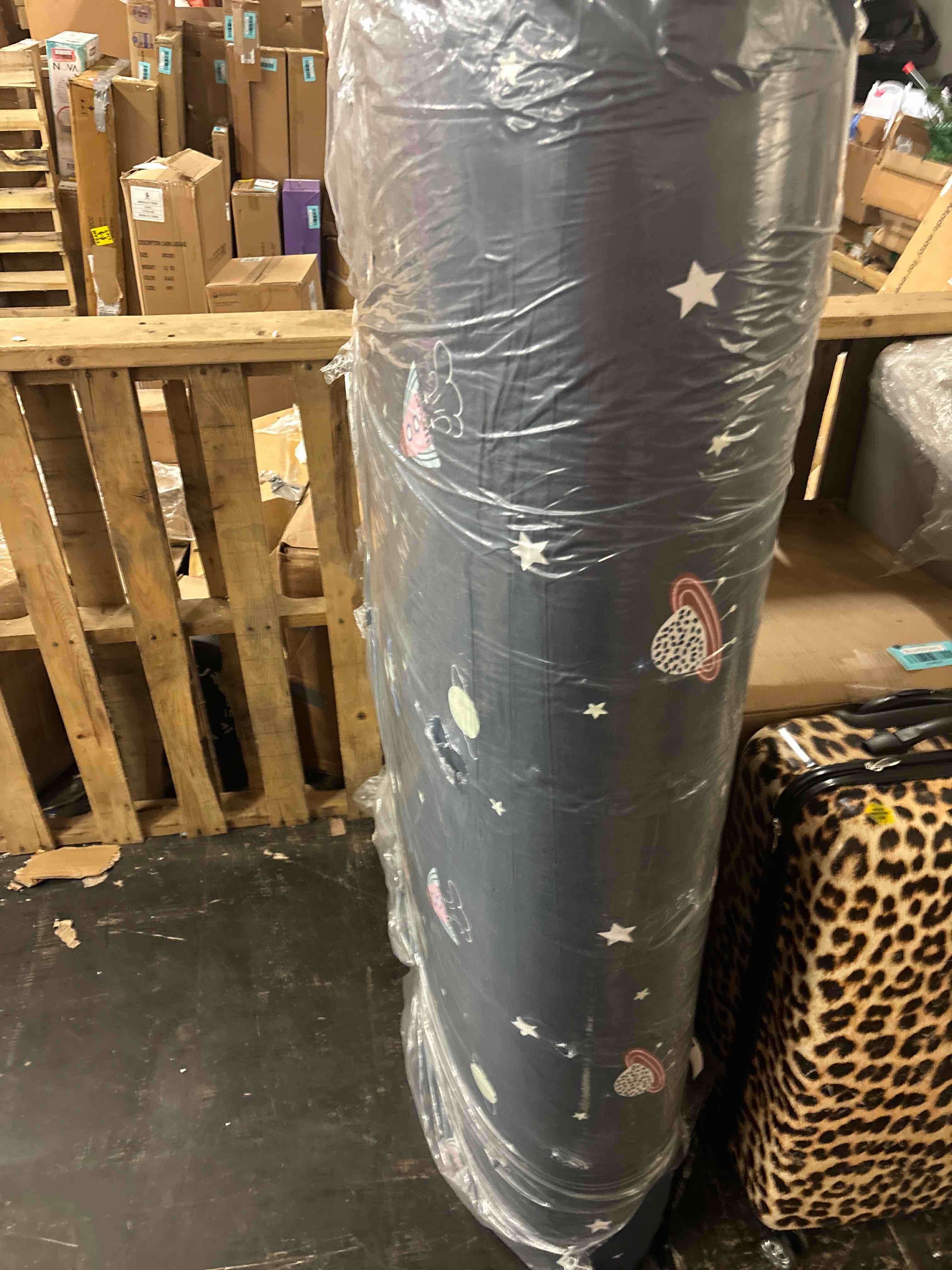 https://s3.amazonaws.com/lotting-images-prod/phillipi/BLU6093447_1711674026383.jpeg