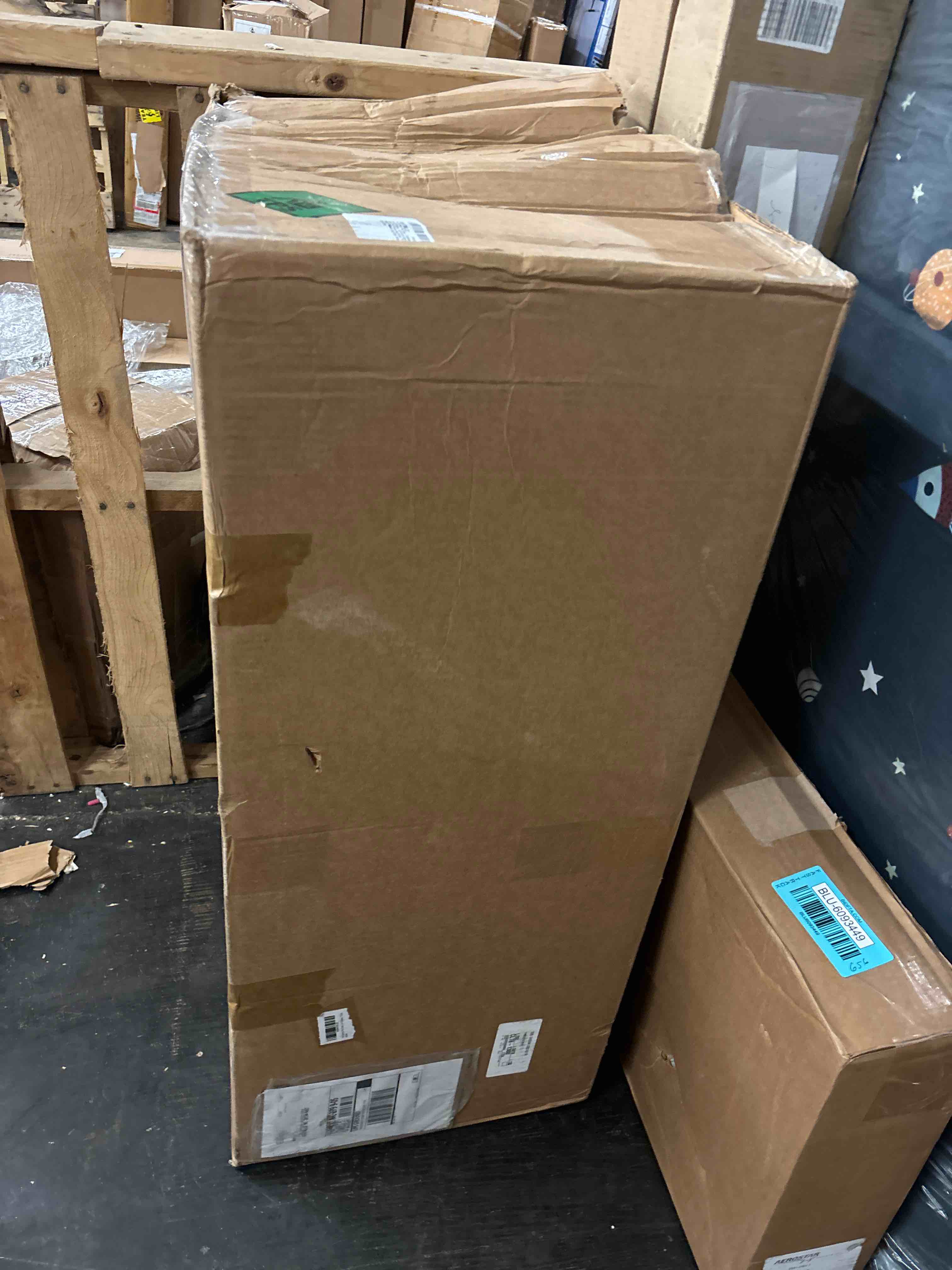 https://s3.amazonaws.com/lotting-images-prod/phillipi/BLU6093450_1711674373797.jpeg
