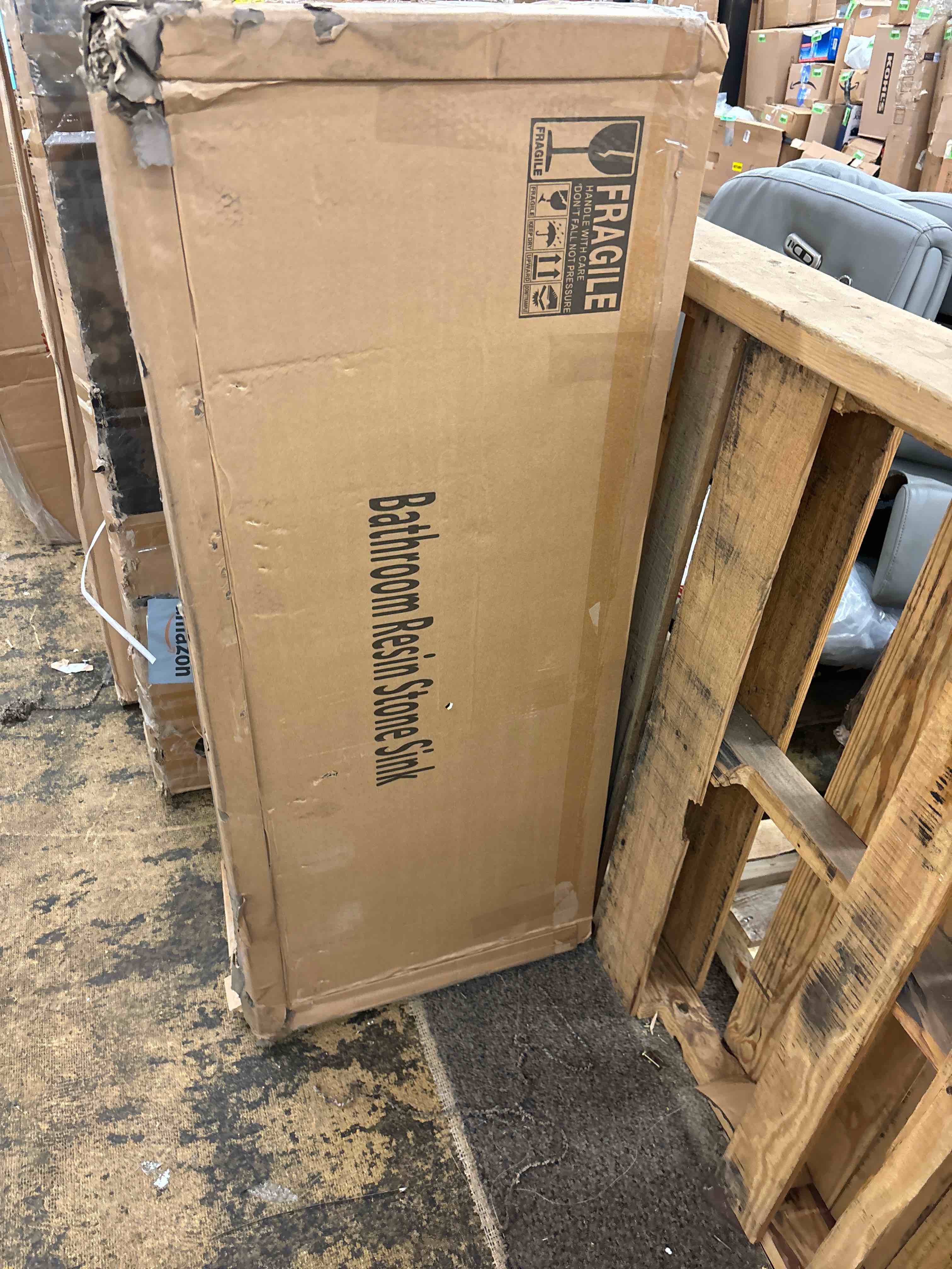 https://s3.amazonaws.com/lotting-images-prod/phillipi/BLU6094773_1716995922217.jpeg