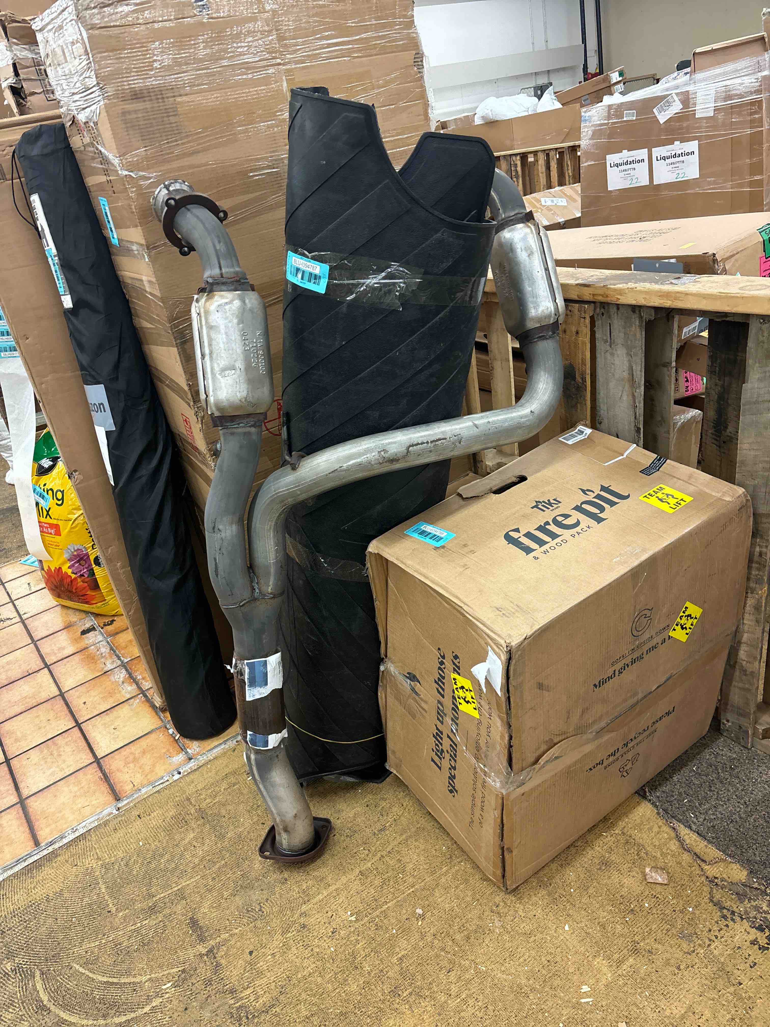 https://s3.amazonaws.com/lotting-images-prod/phillipi/BLU6094785_1716942290524.jpeg