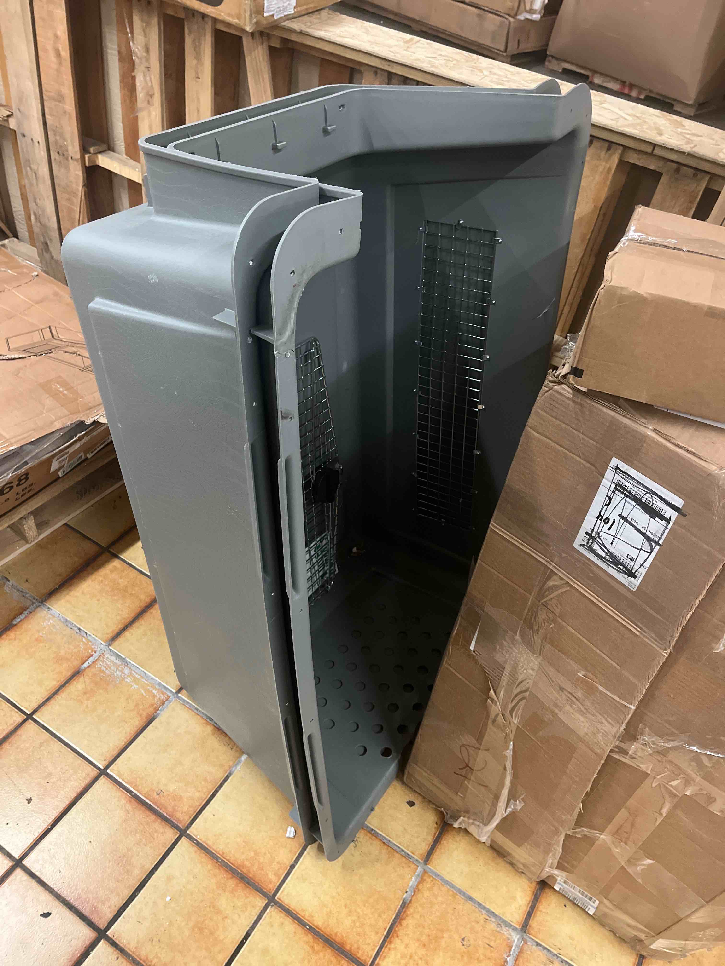 https://s3.amazonaws.com/lotting-images-prod/phillipi/BLU6095033_1710893059566.jpeg