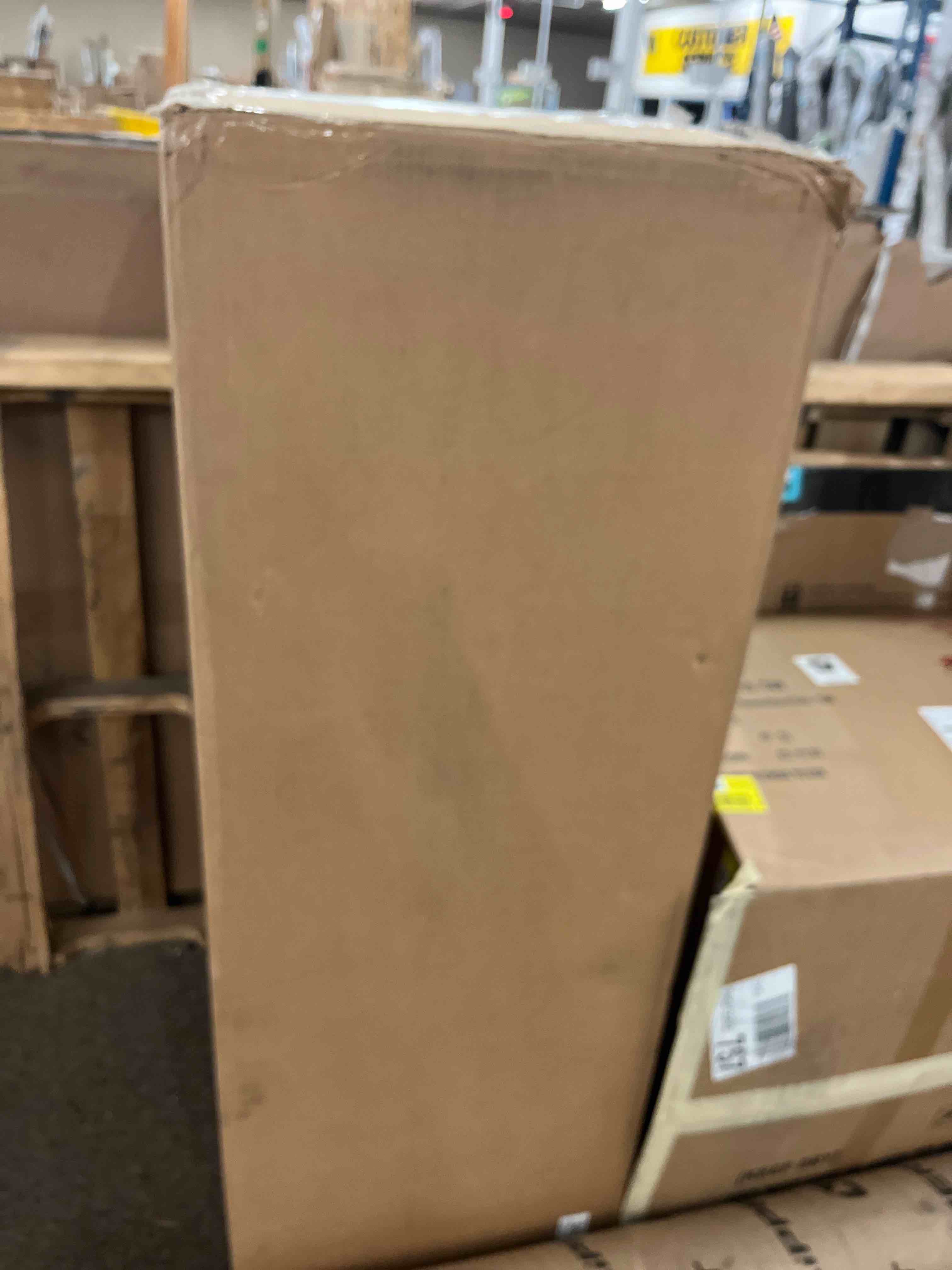 https://s3.amazonaws.com/lotting-images-prod/phillipi/BLU6097420_1713920515877.jpeg