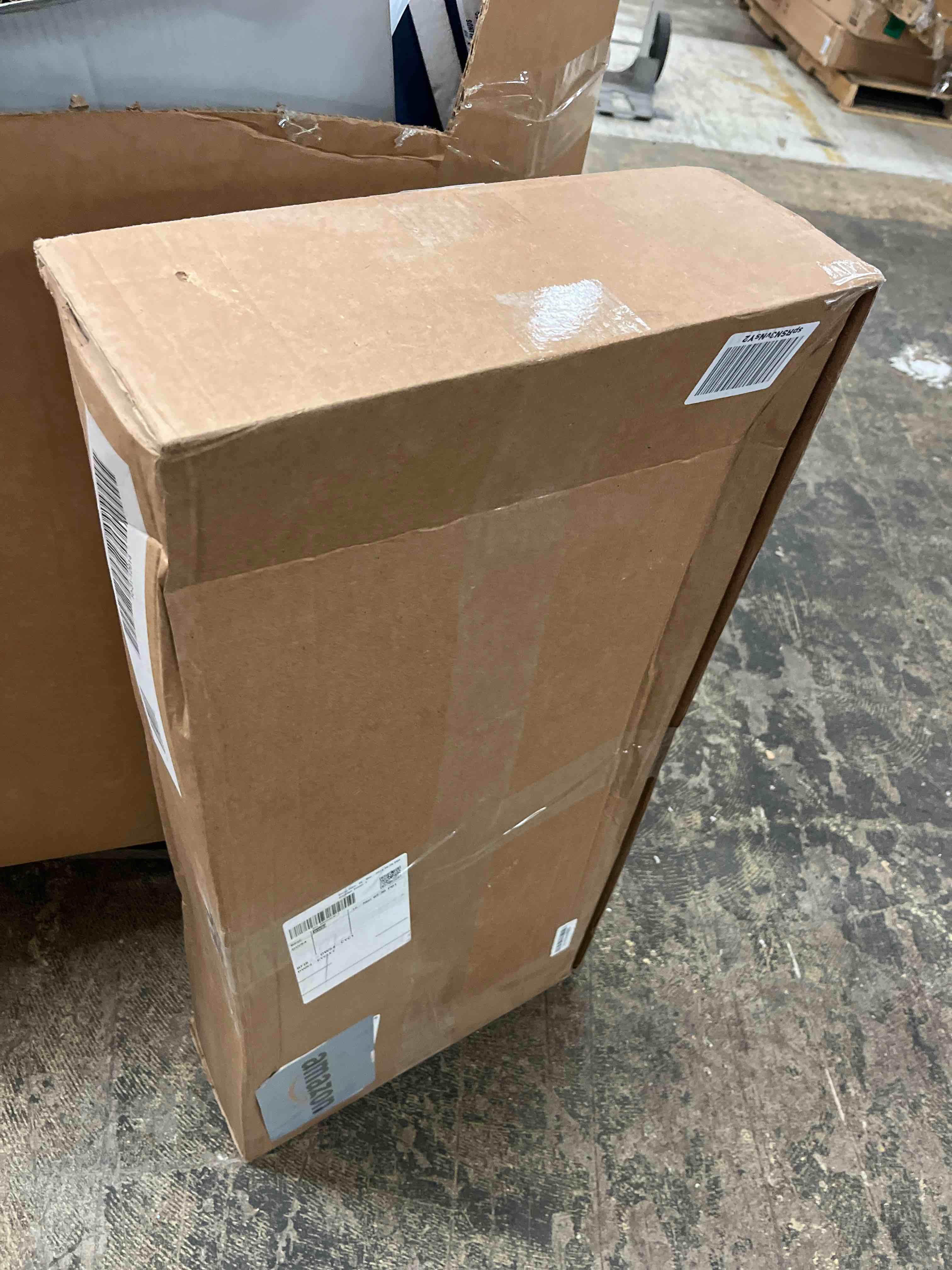 https://s3.amazonaws.com/lotting-images-prod/phillipi/BLU6097443_1713923273130.jpeg