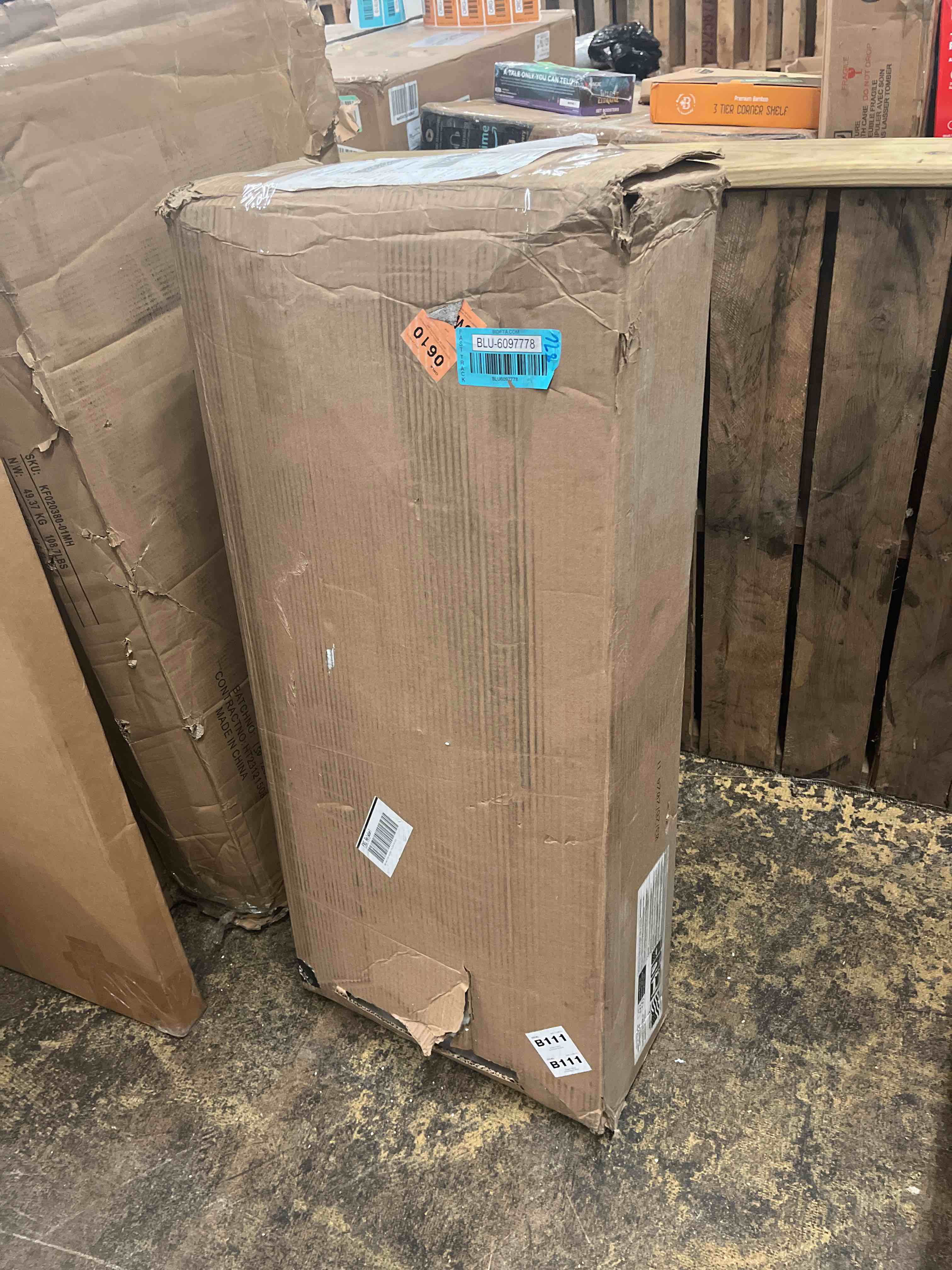 https://s3.amazonaws.com/lotting-images-prod/phillipi/BLU6097778_1714709867800.jpeg