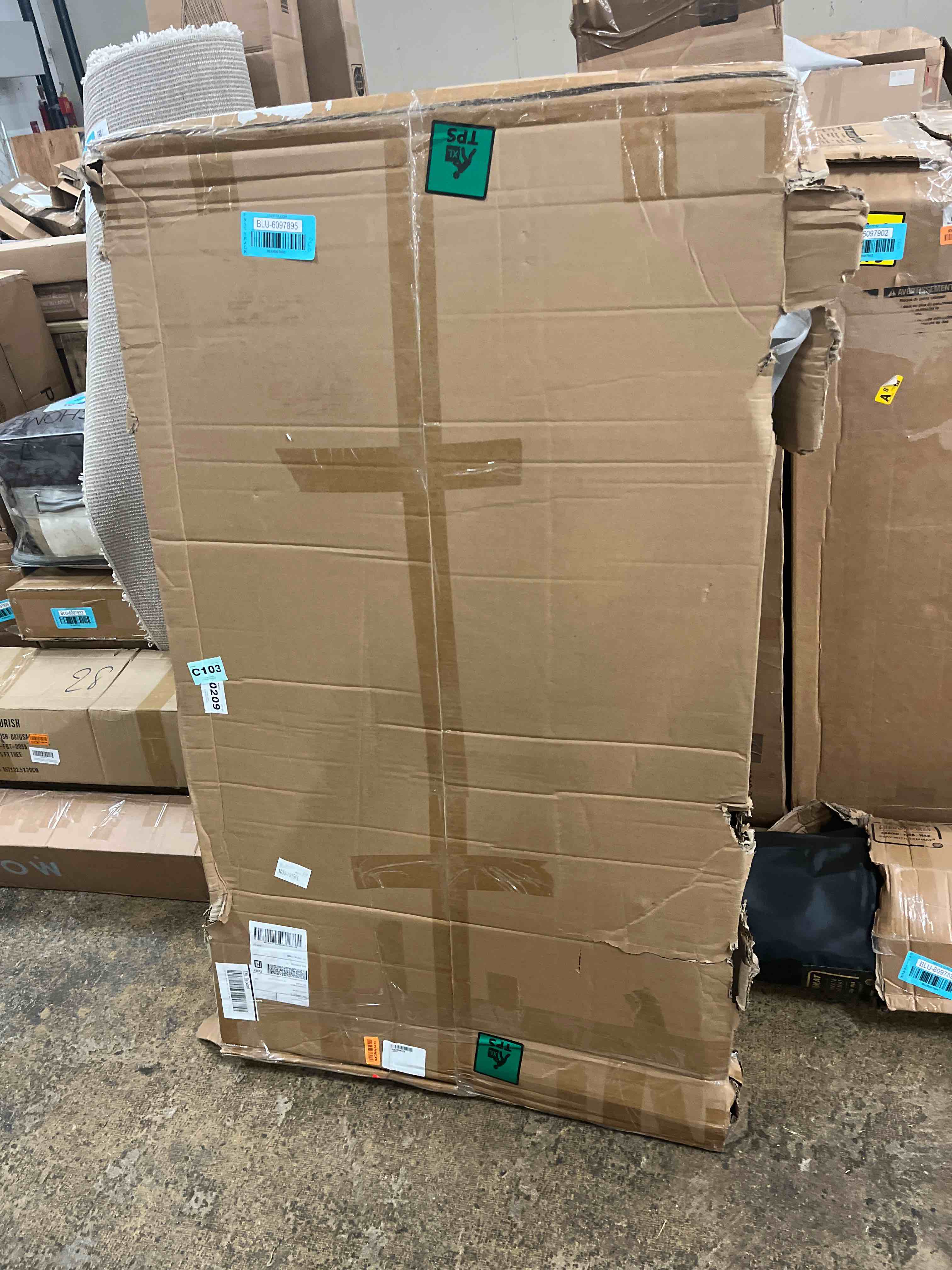 https://s3.amazonaws.com/lotting-images-prod/phillipi/BLU6097895_1716957776994.jpeg